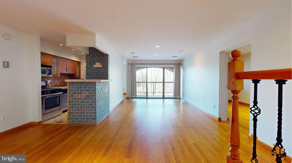 CHESTNUT GROVE - Residential