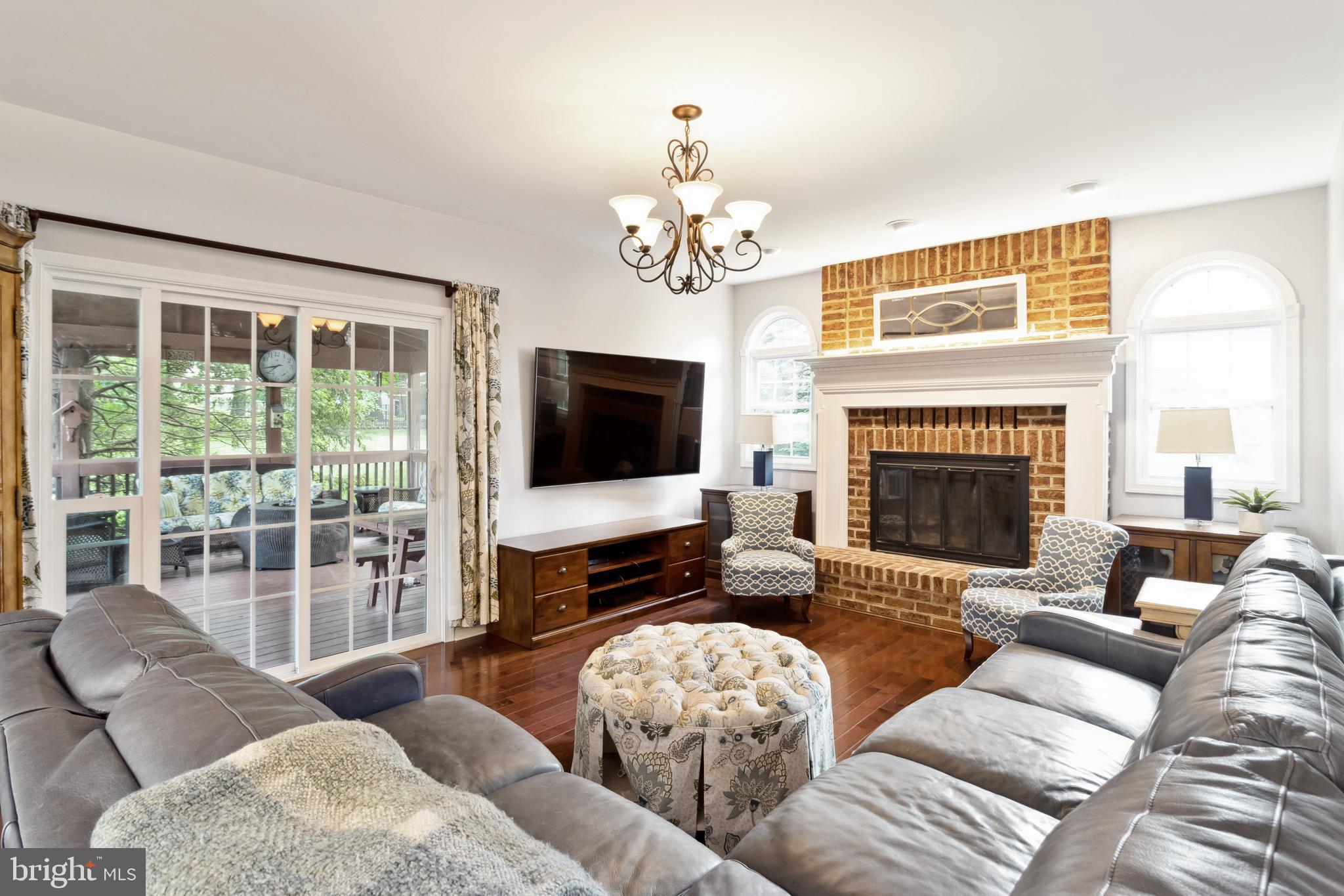 FOREST HILL - Residential