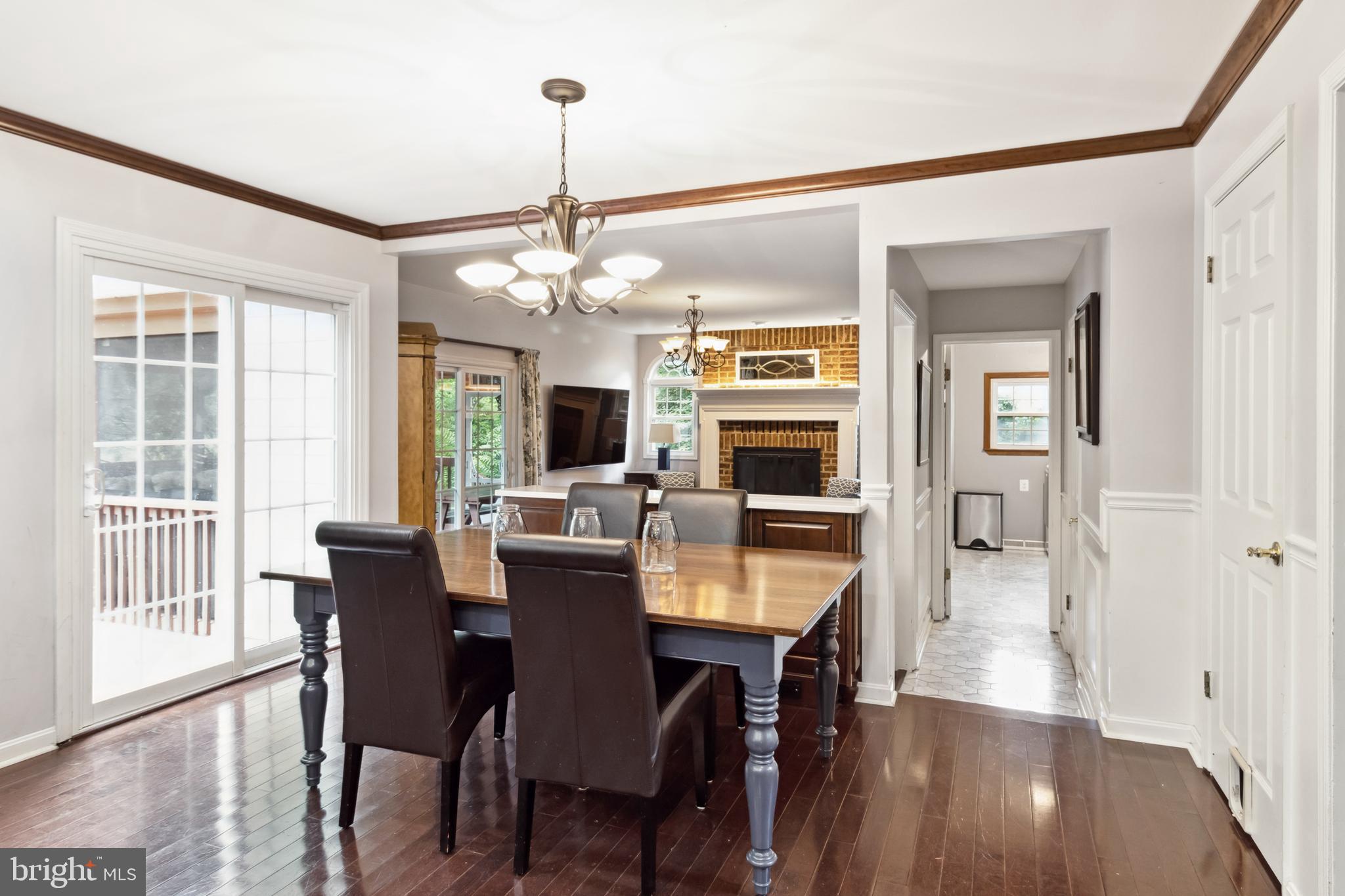 FOREST HILL - Residential