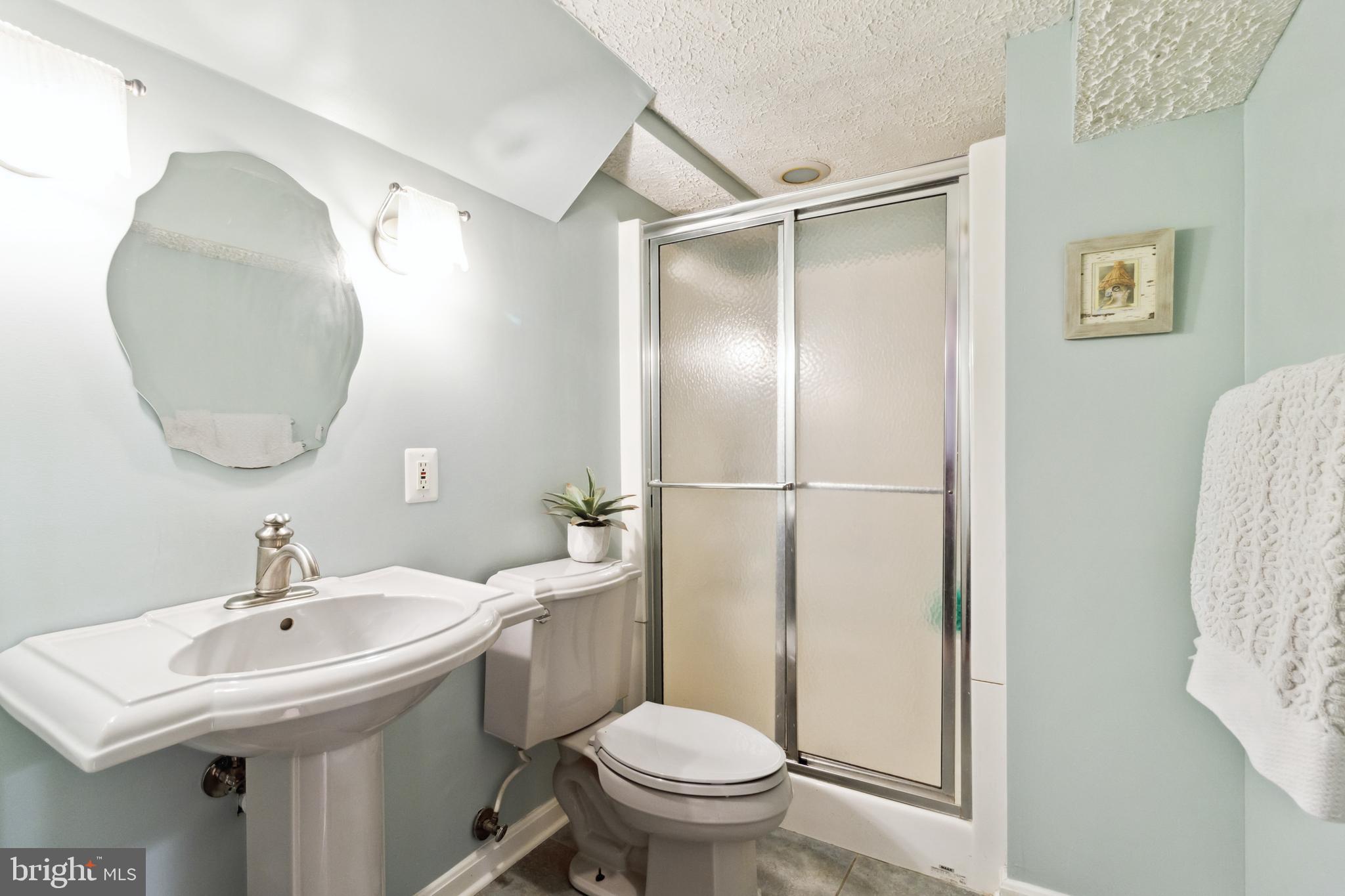 FOREST HILL - Residential