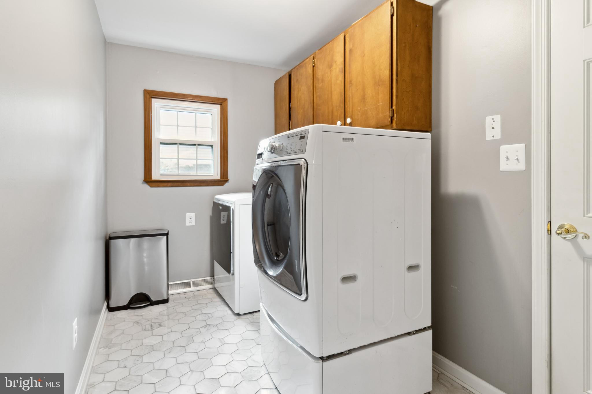 FOREST HILL - Residential