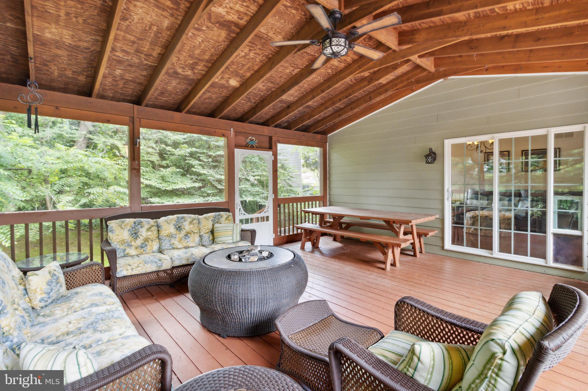 FOREST HILL - Residential