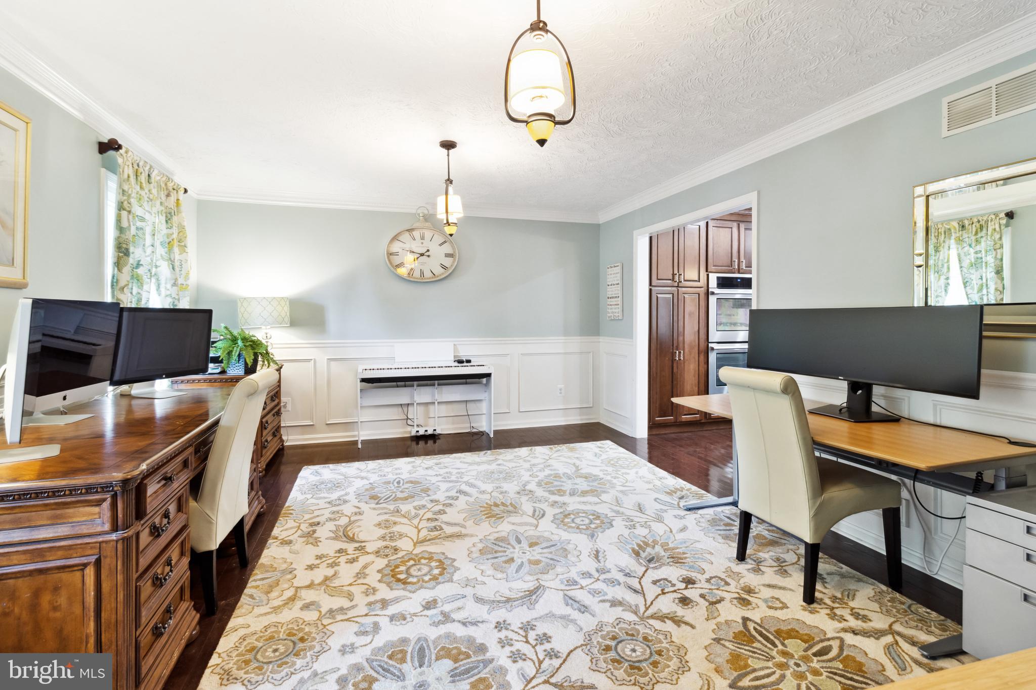 FOREST HILL - Residential