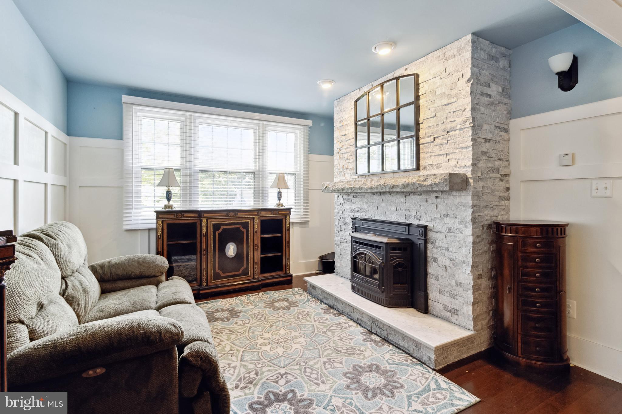 FOREST HILL - Residential