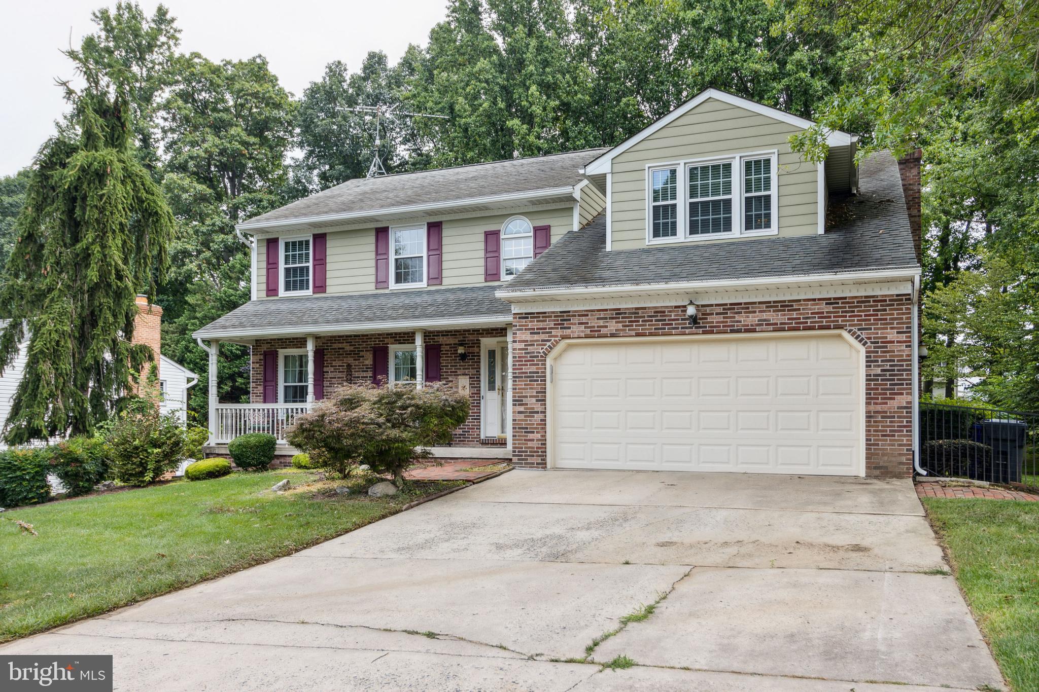 FOREST HILL - Residential