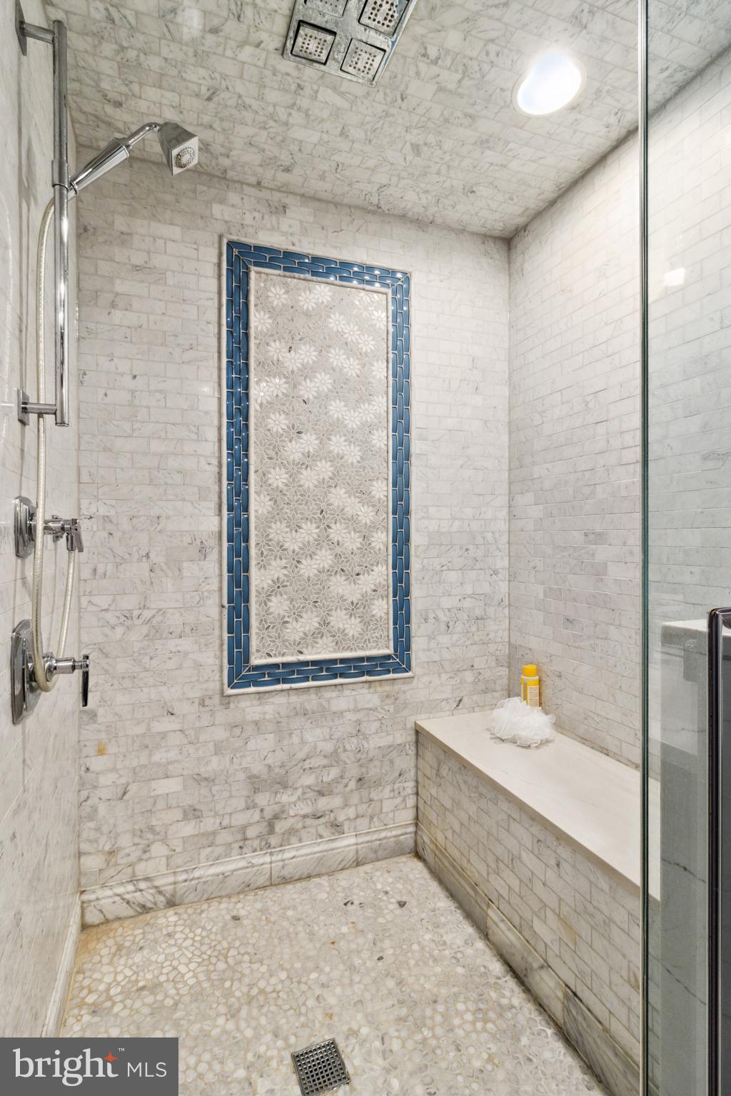 FOREST HILL - Residential