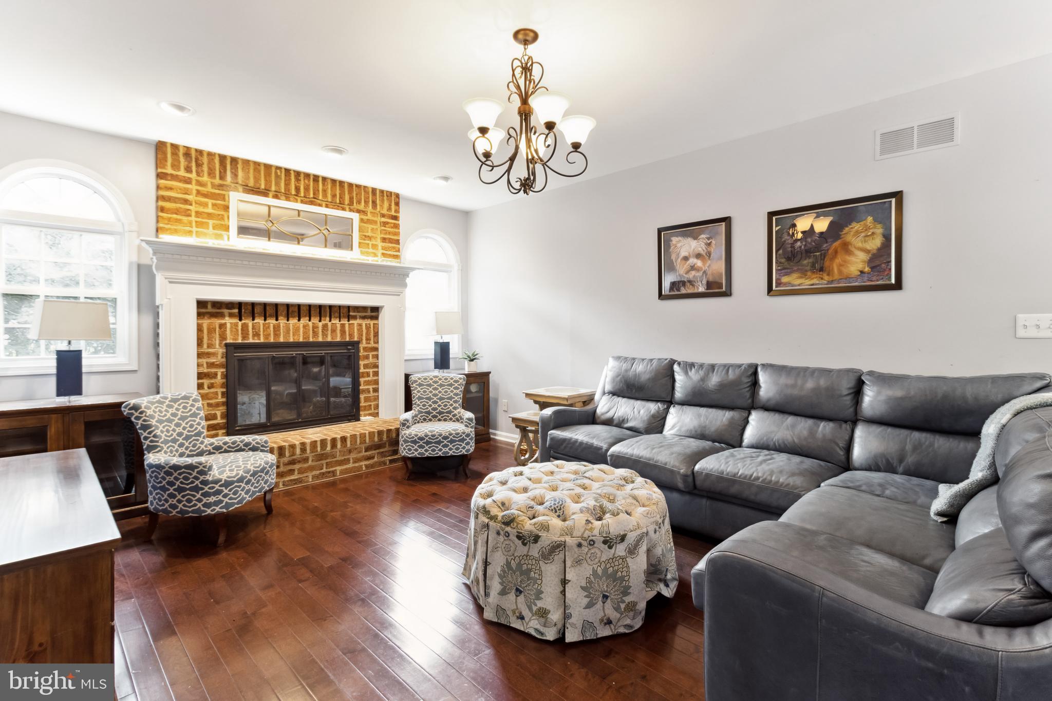 FOREST HILL - Residential