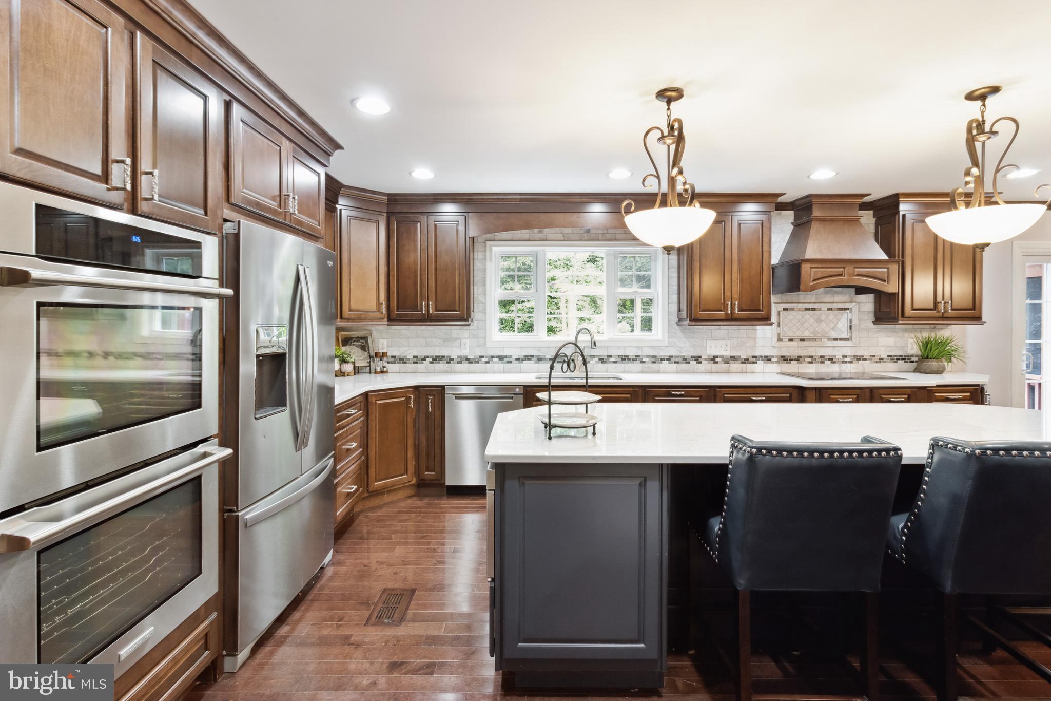 FOREST HILL - Residential