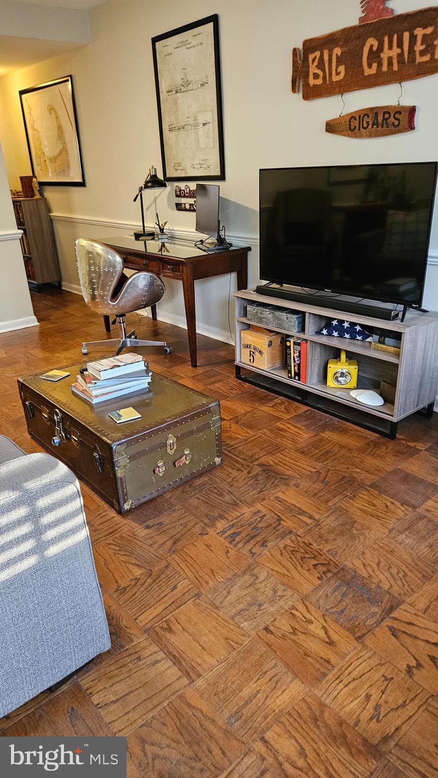 OLD TOWN - Residential Lease