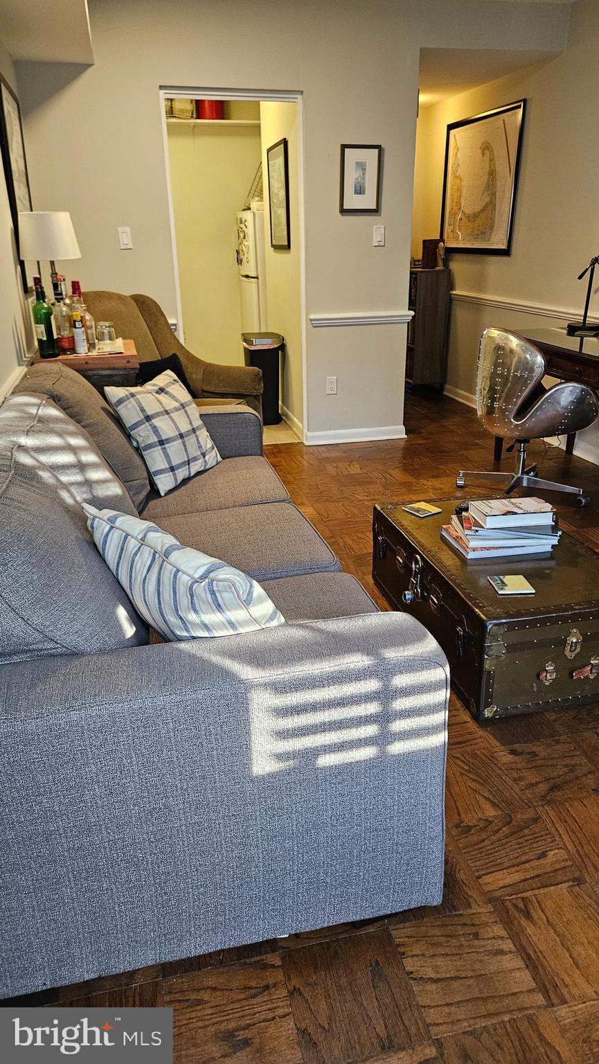 OLD TOWN - Residential Lease