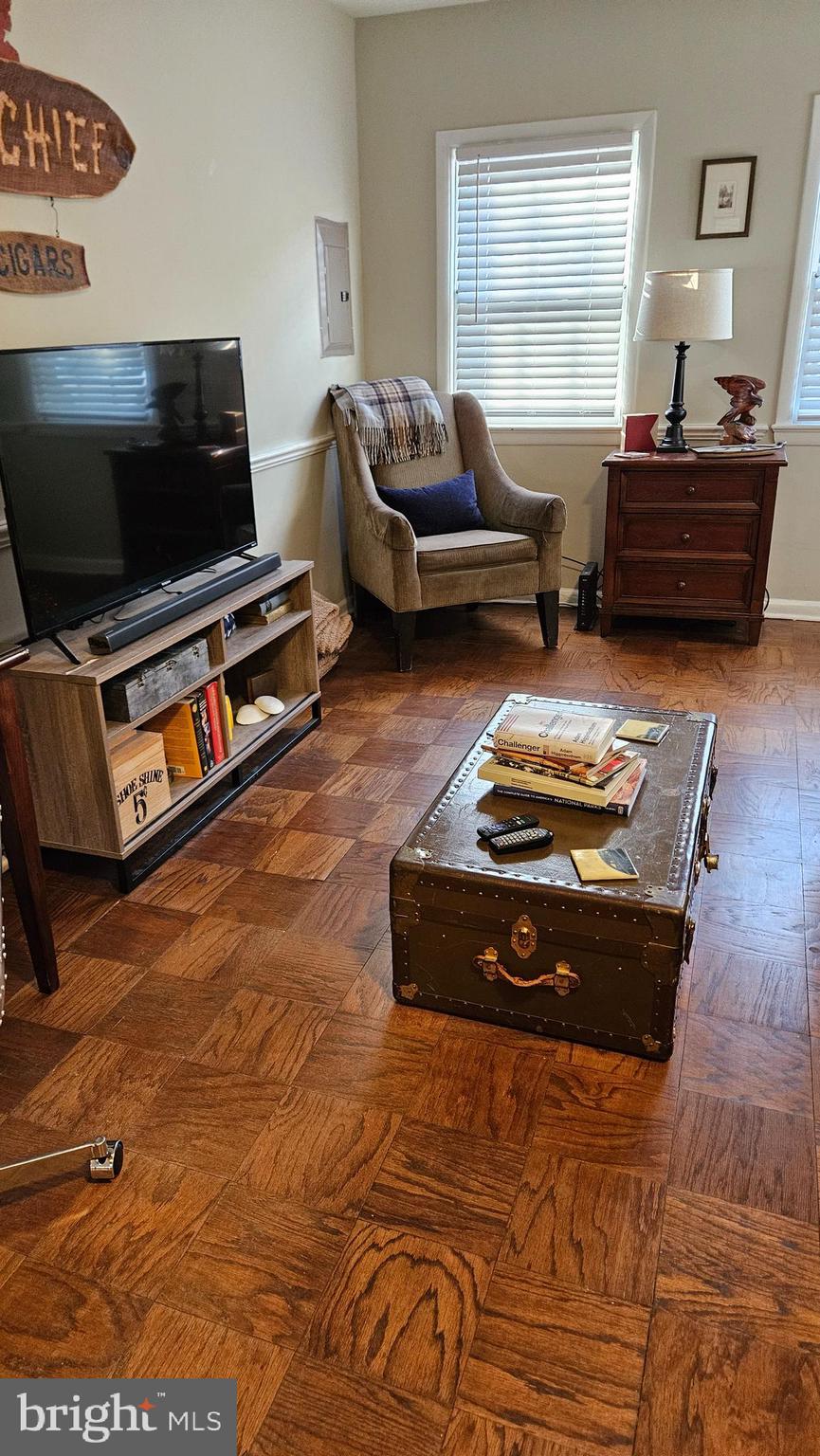 OLD TOWN - Residential Lease