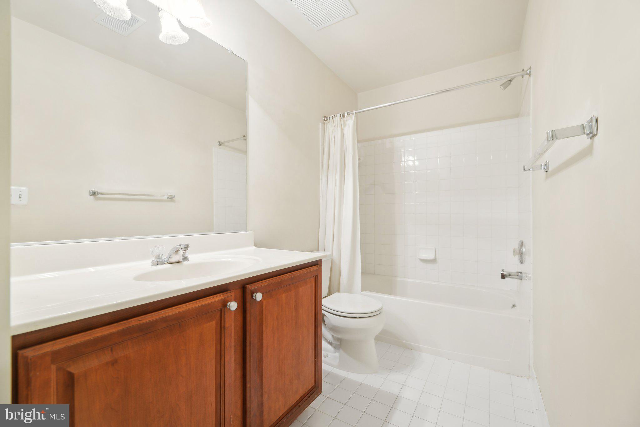 WILLOW OAKS - Residential