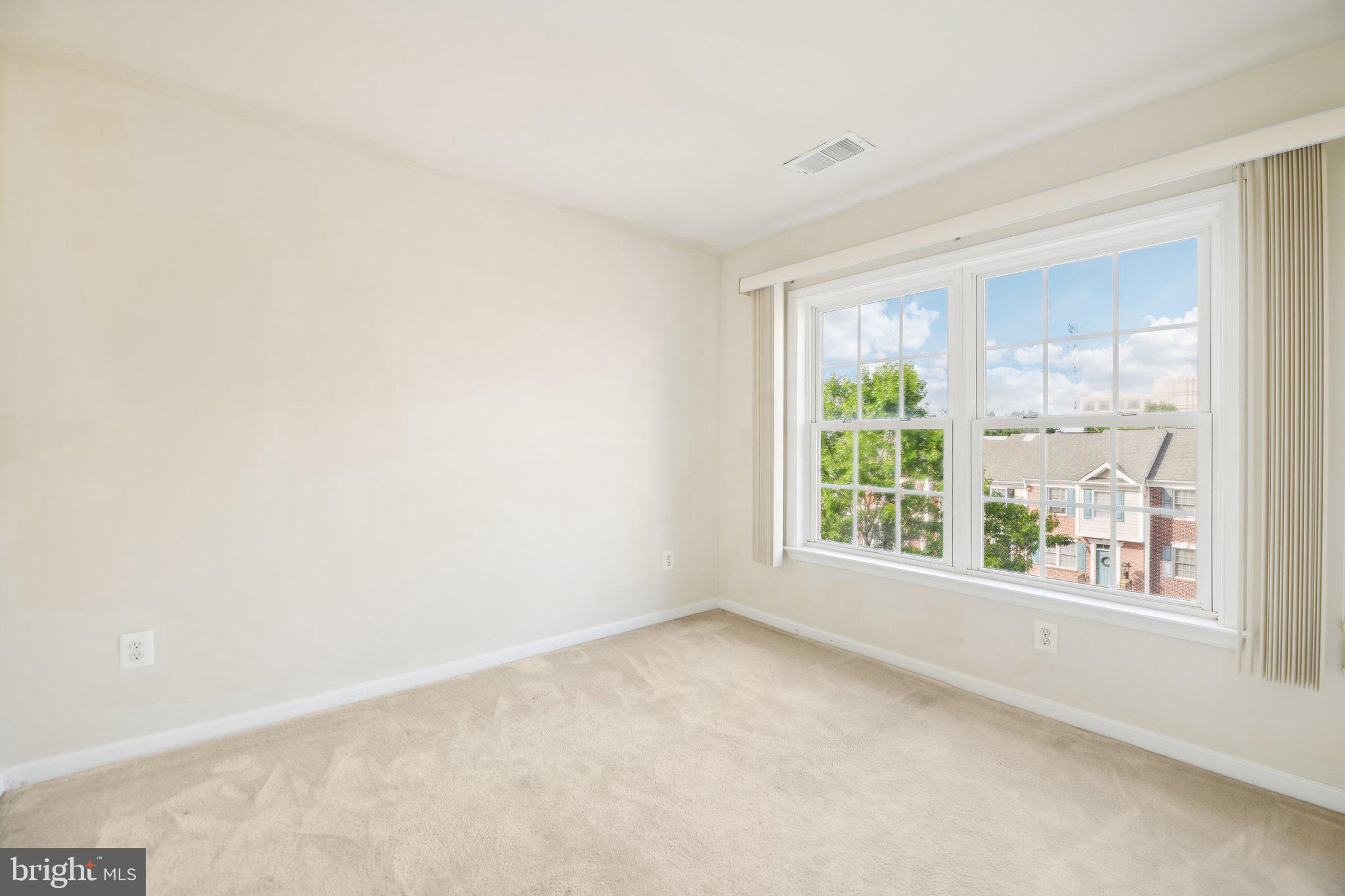 WILLOW OAKS - Residential