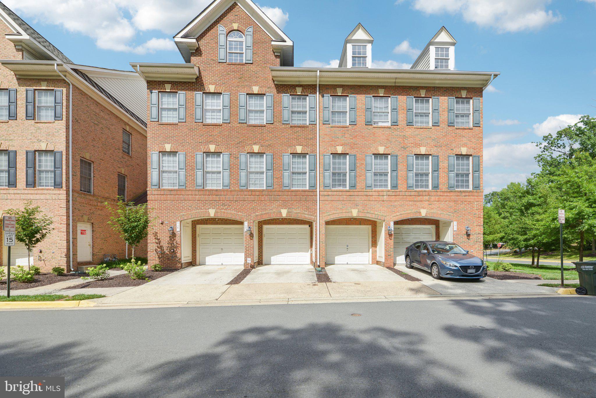 WILLOW OAKS - Residential