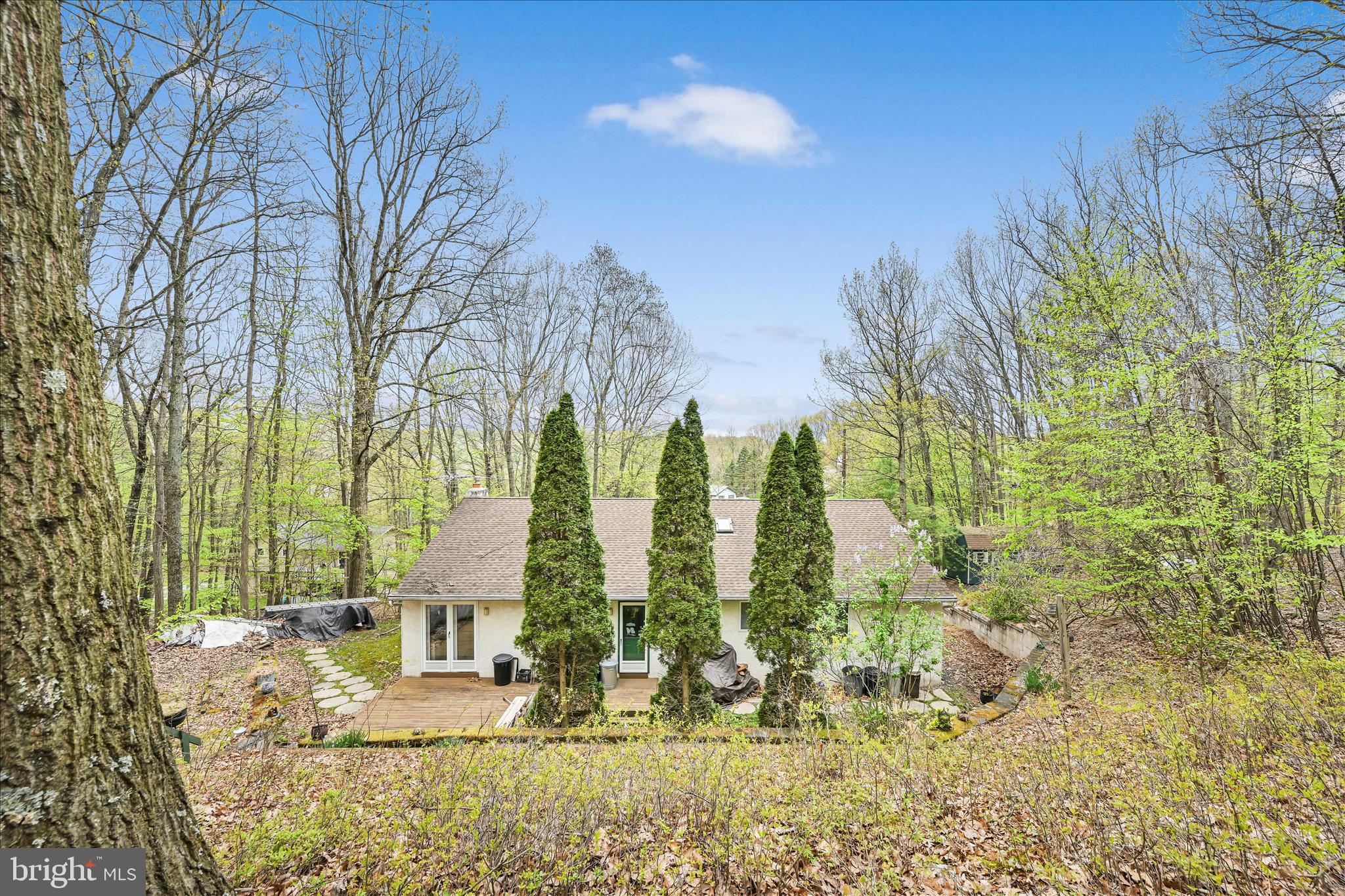 LAKE WYNONAH - Residential