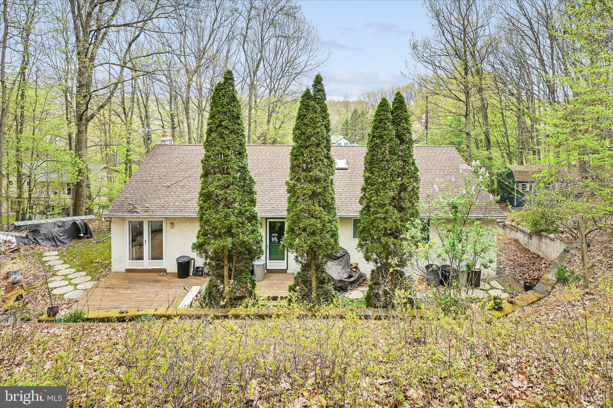 LAKE WYNONAH - Residential