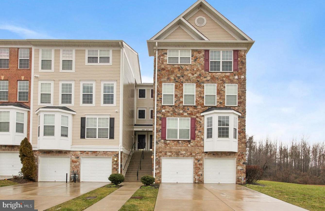 GREENWAY FARMS - Residential