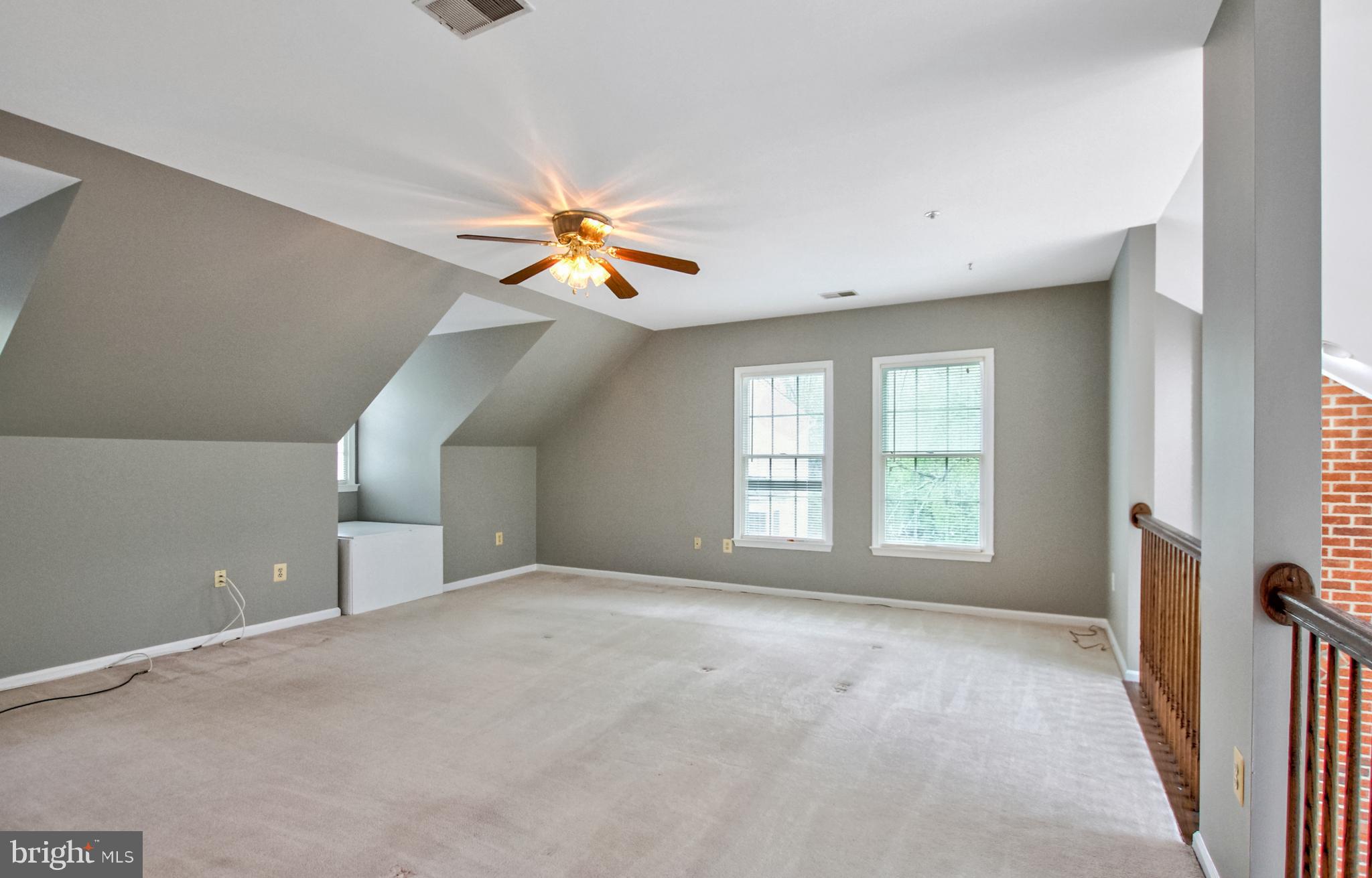 SIMMONS ACRES - Residential Lease