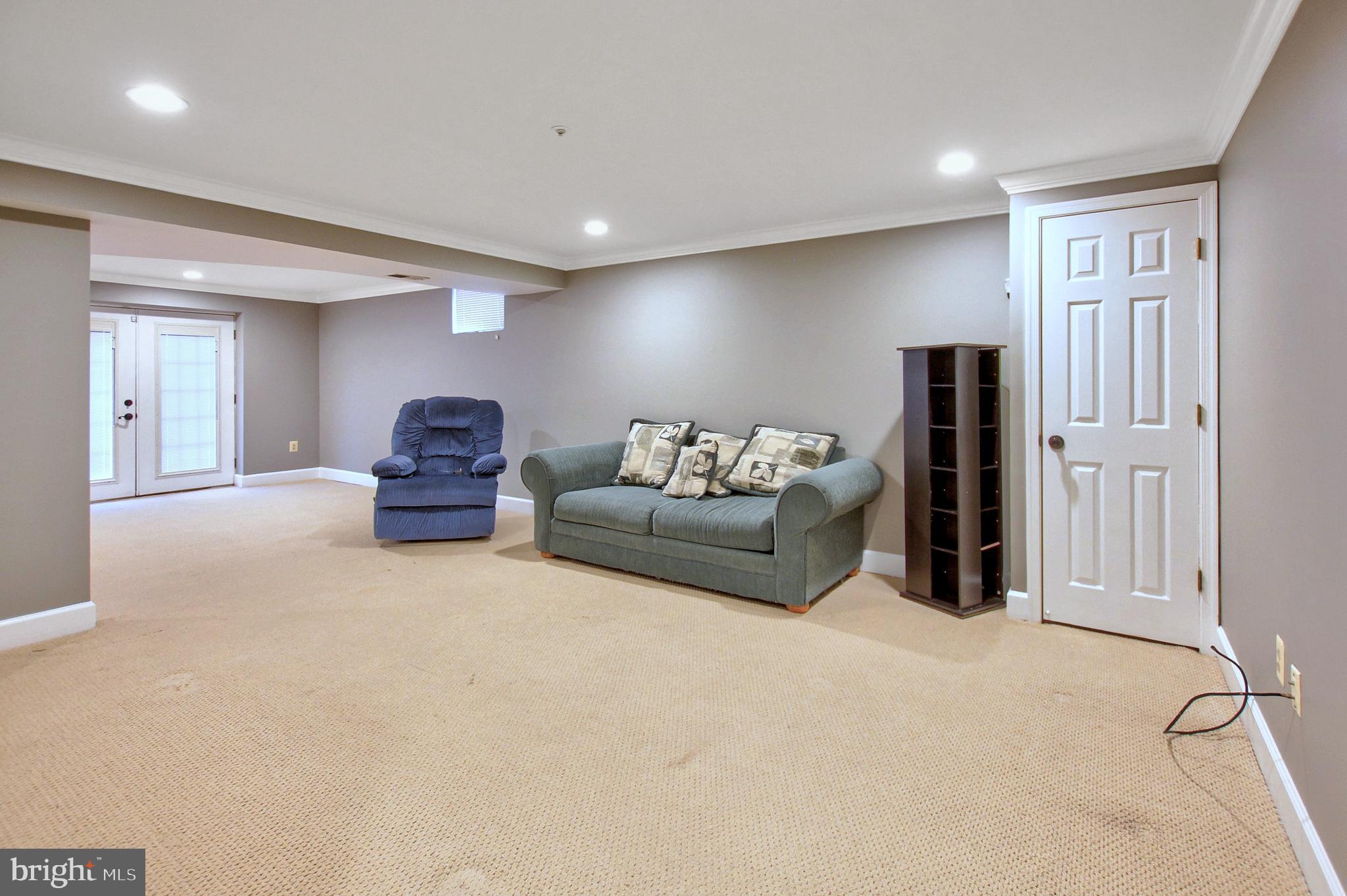 SIMMONS ACRES - Residential Lease