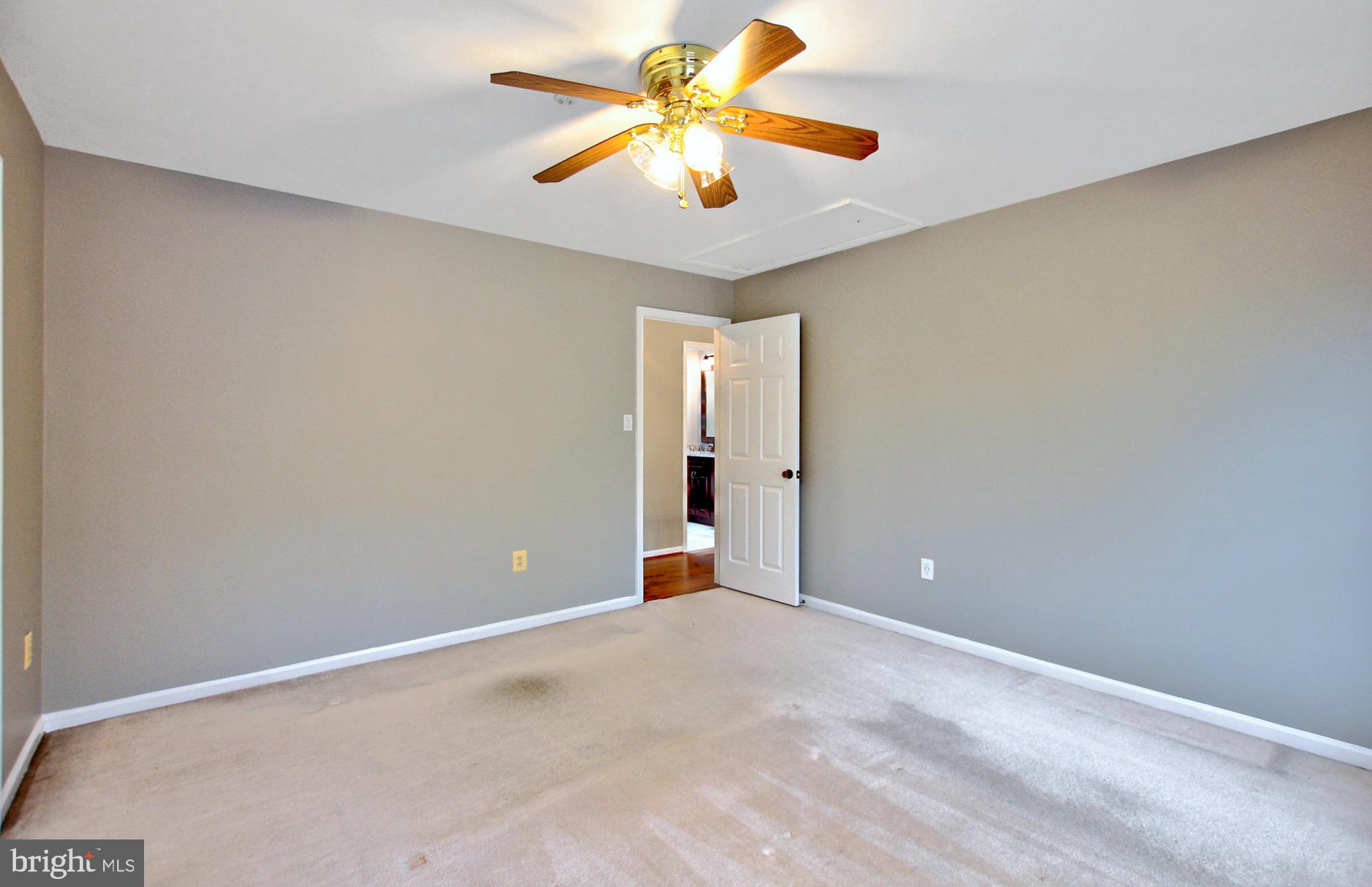 SIMMONS ACRES - Residential Lease