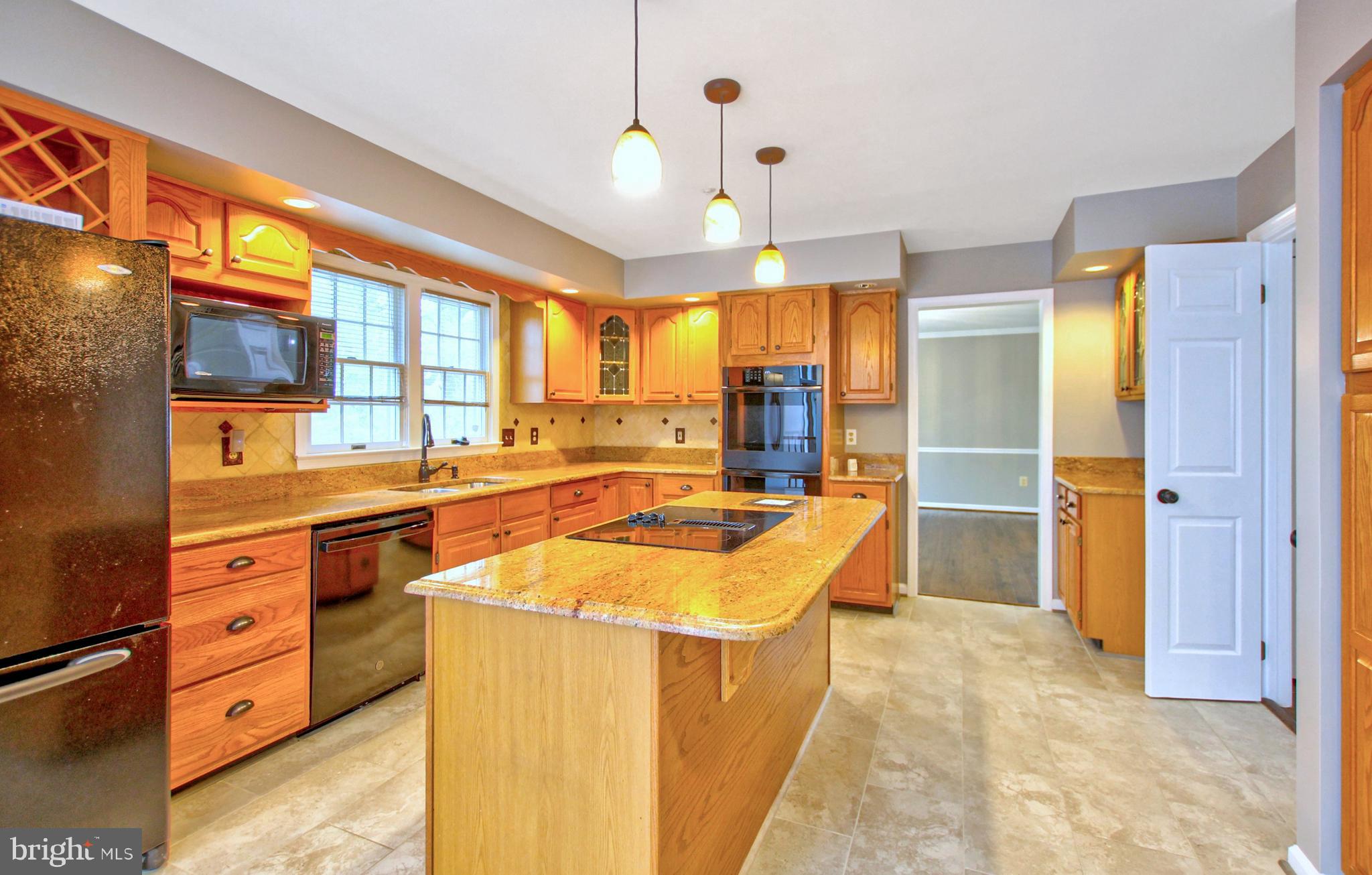 SIMMONS ACRES - Residential Lease