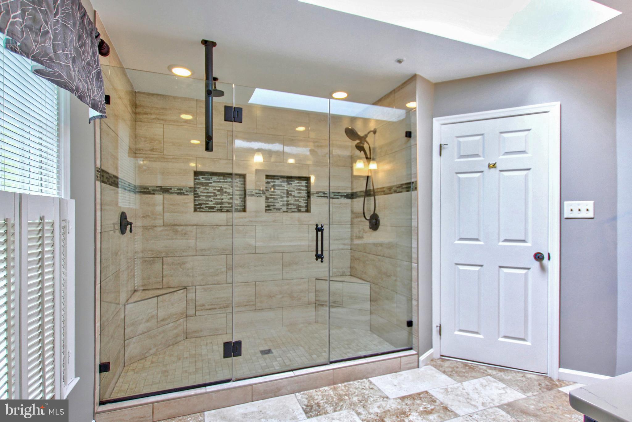 SIMMONS ACRES - Residential Lease