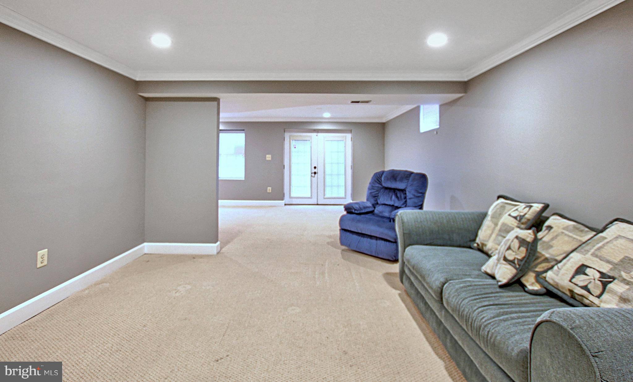 SIMMONS ACRES - Residential Lease