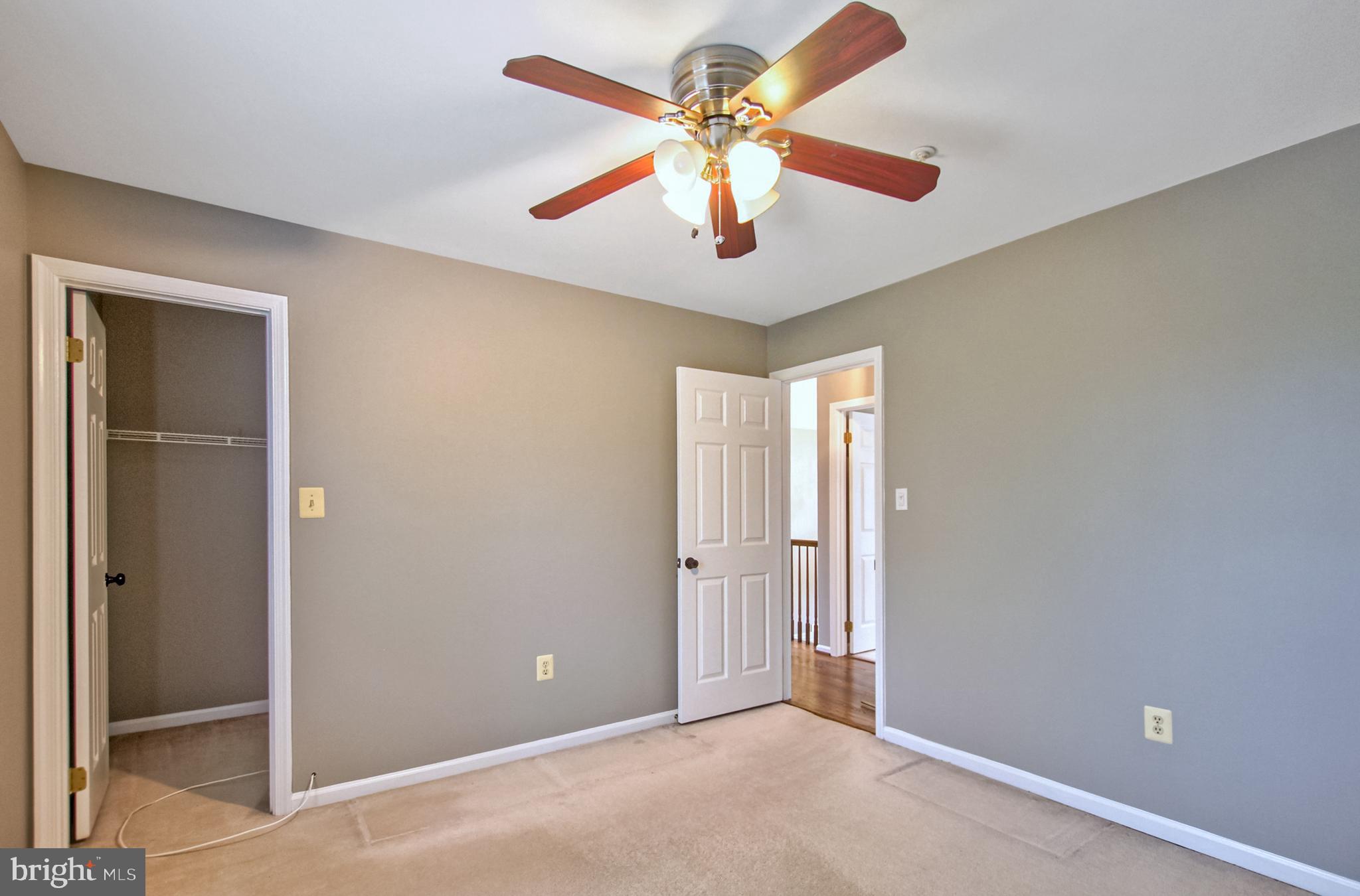 SIMMONS ACRES - Residential Lease