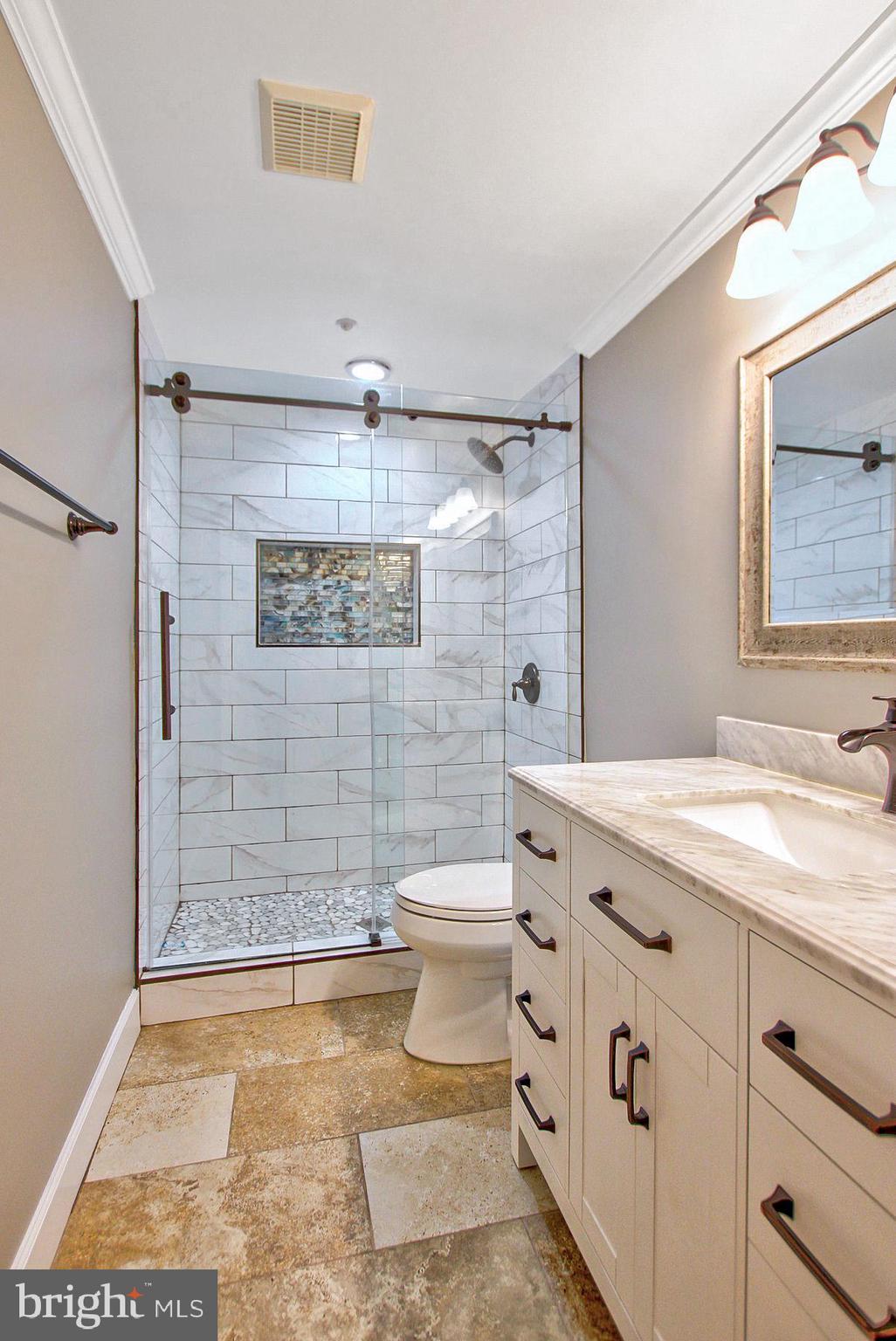 SIMMONS ACRES - Residential Lease