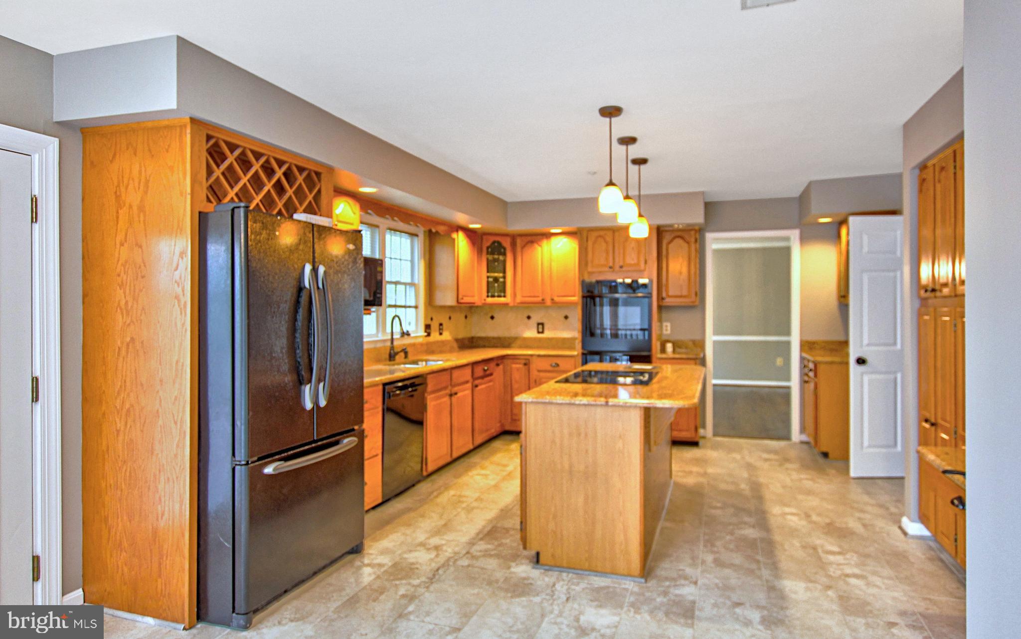 SIMMONS ACRES - Residential Lease