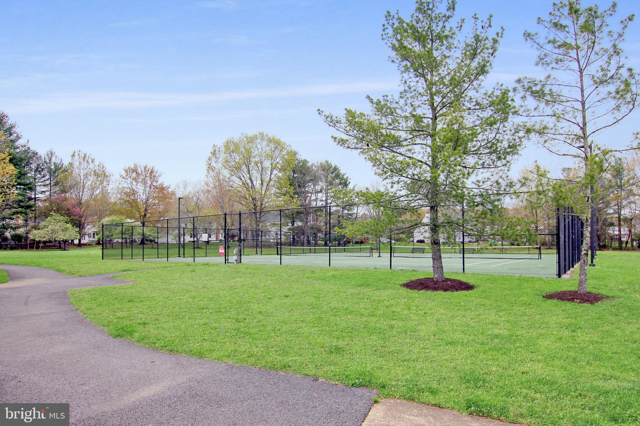 SIMMONS ACRES - Residential Lease