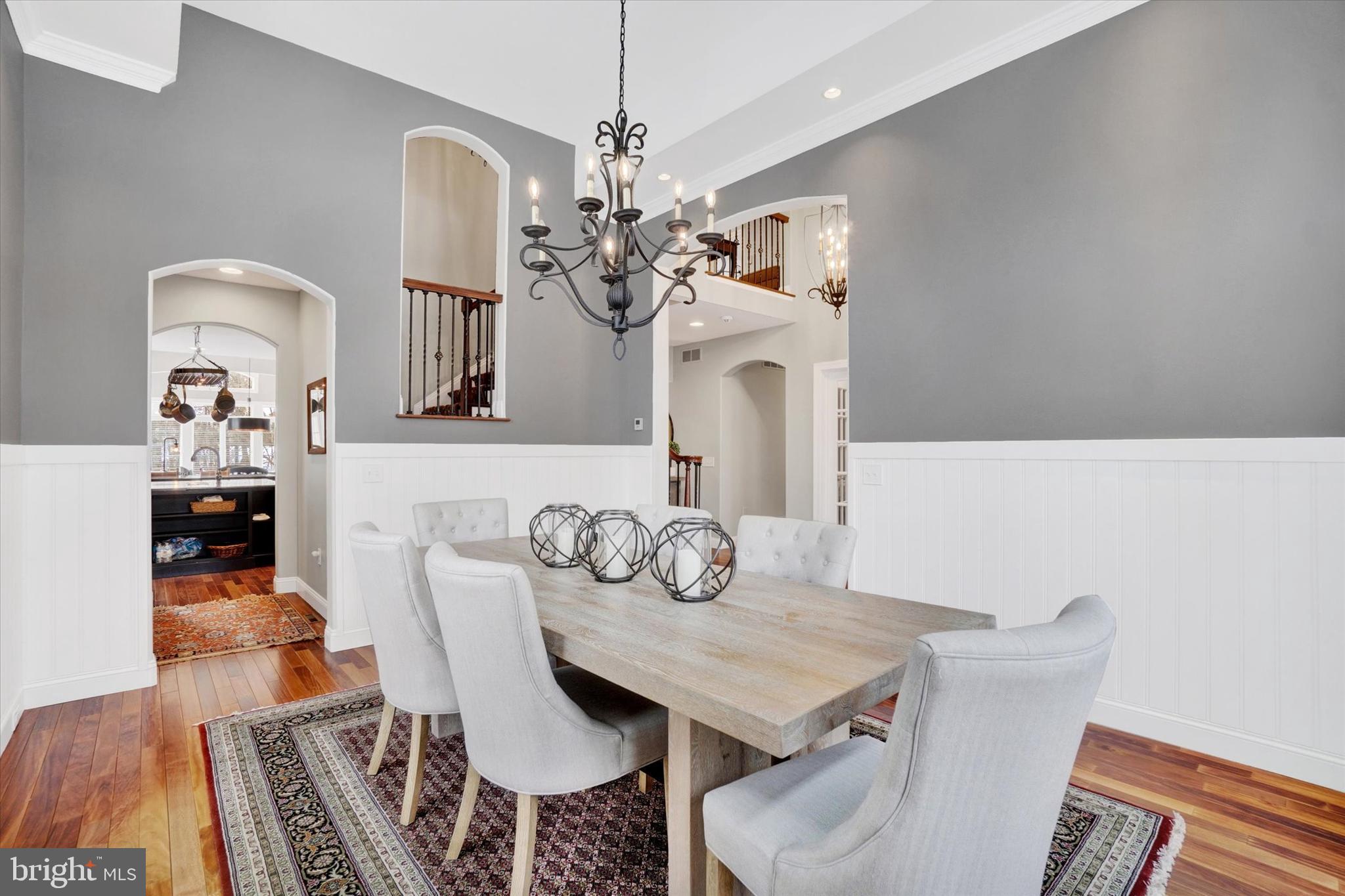 CHANTICLEER - Residential