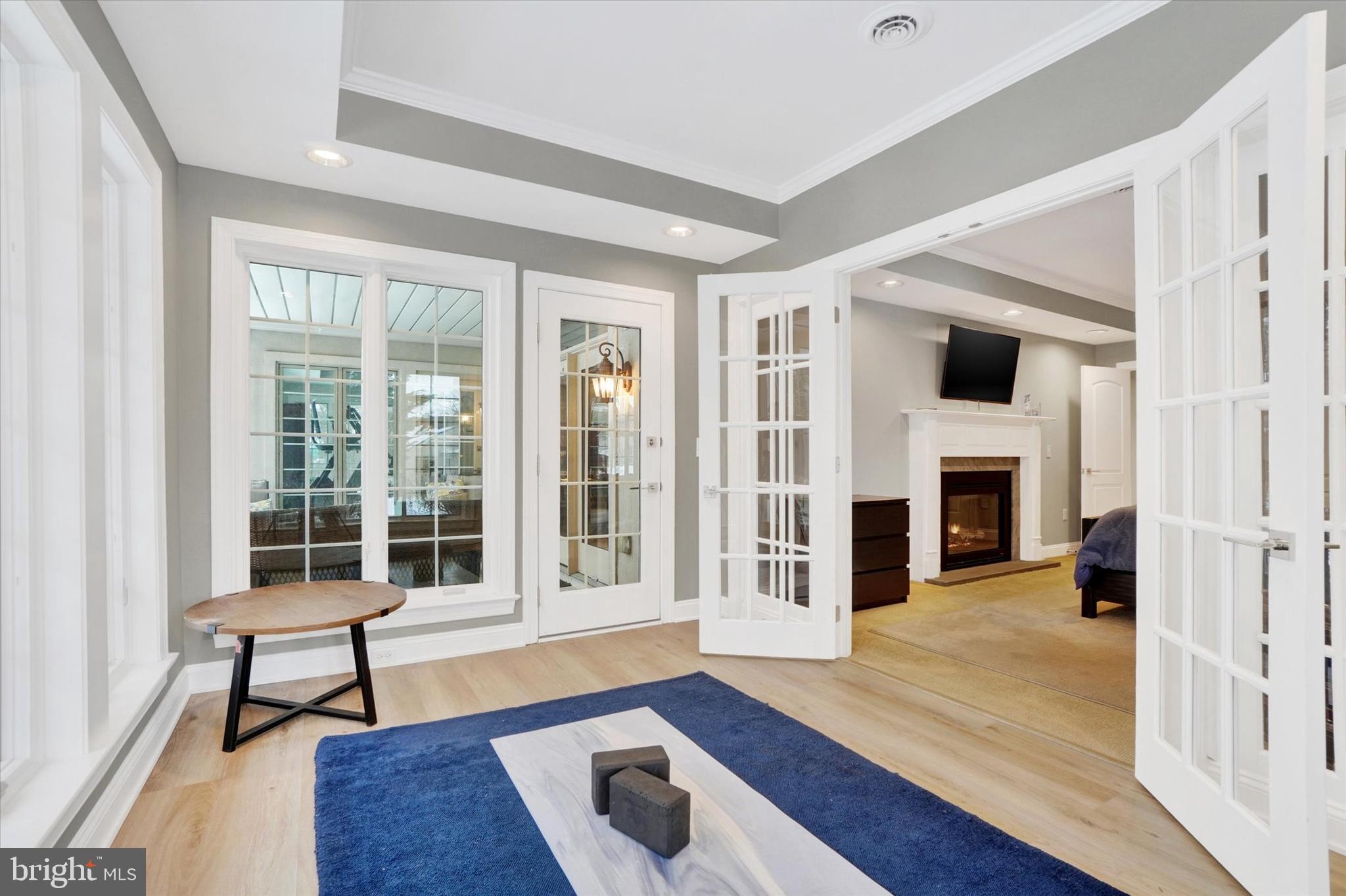 CHANTICLEER - Residential