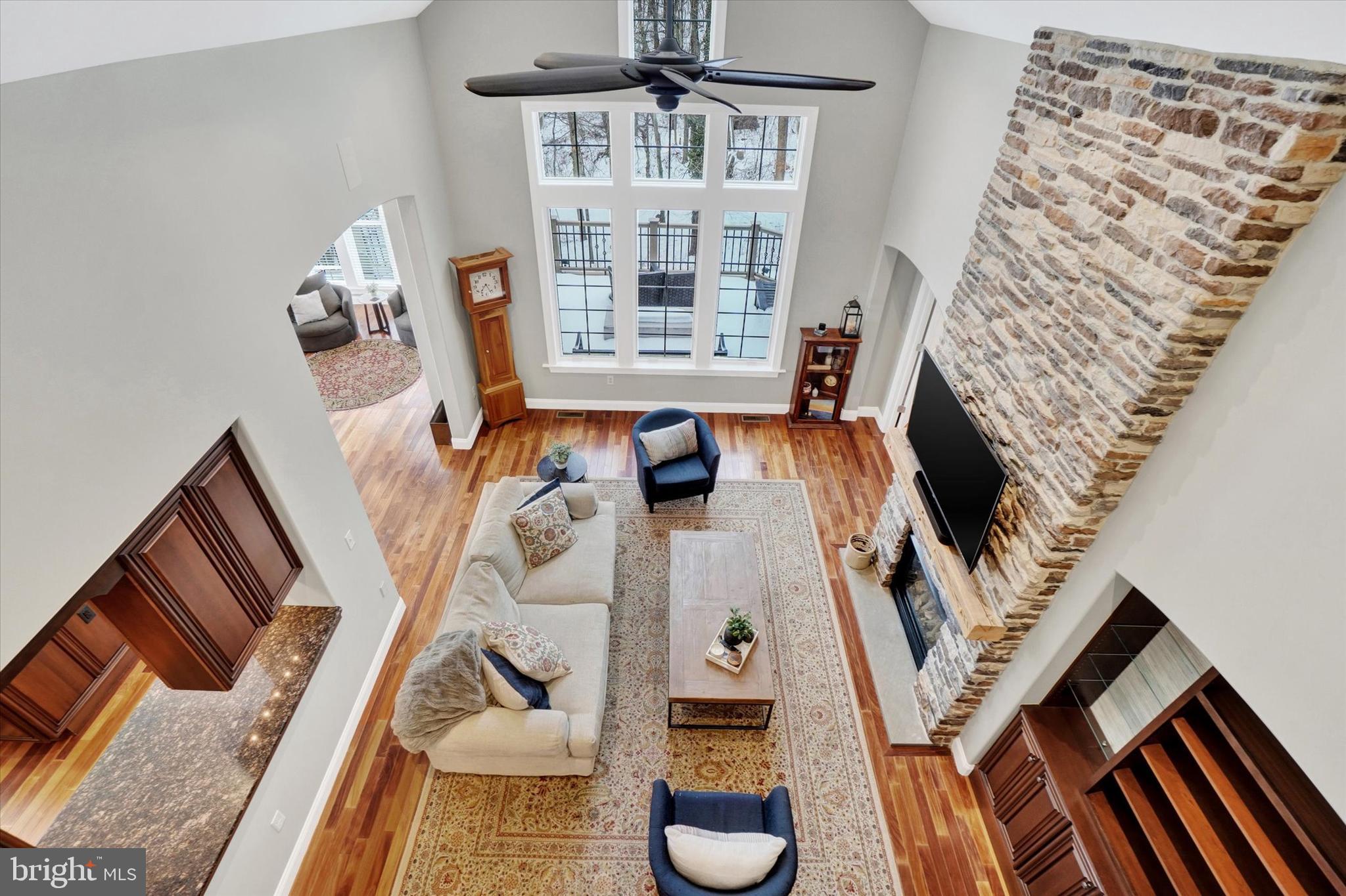 CHANTICLEER - Residential