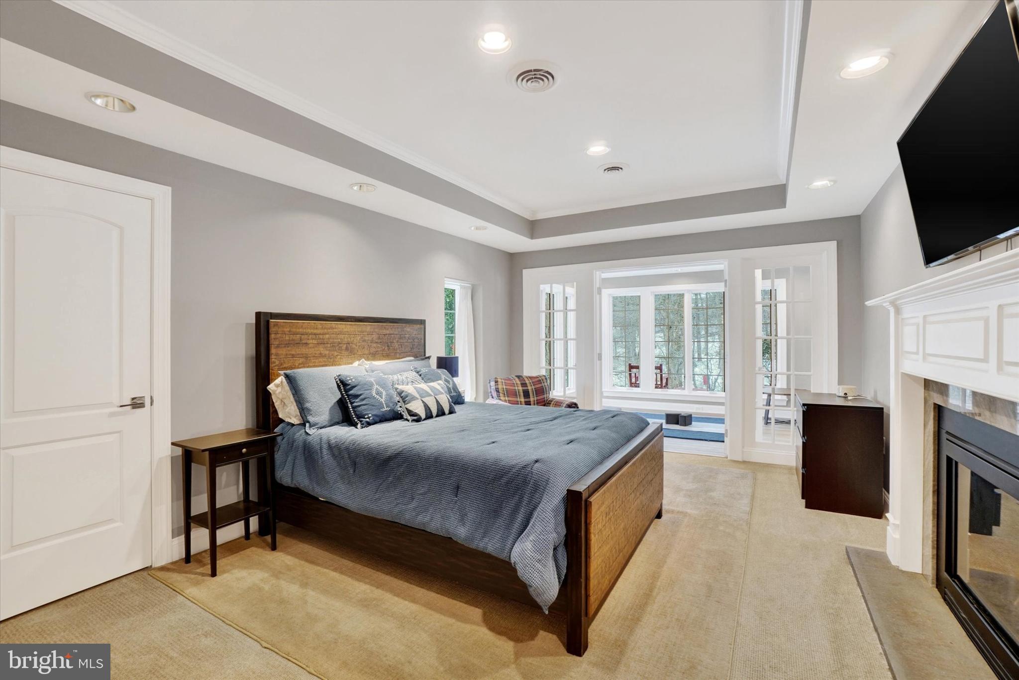 CHANTICLEER - Residential