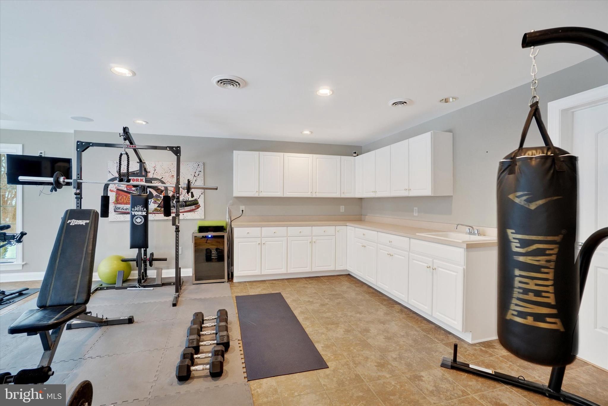 CHANTICLEER - Residential