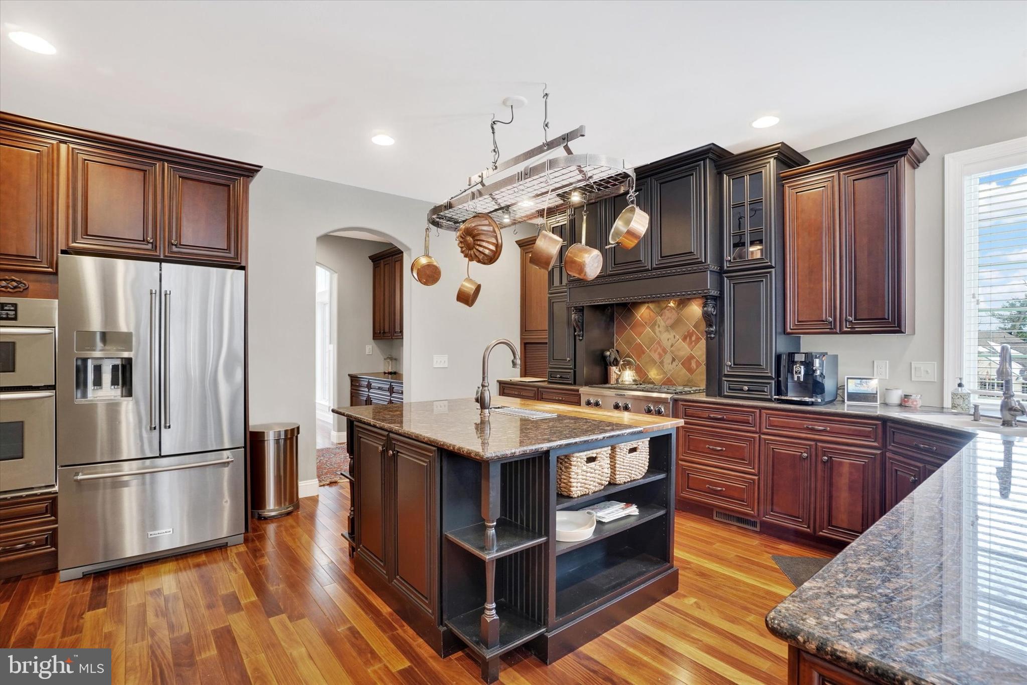 CHANTICLEER - Residential