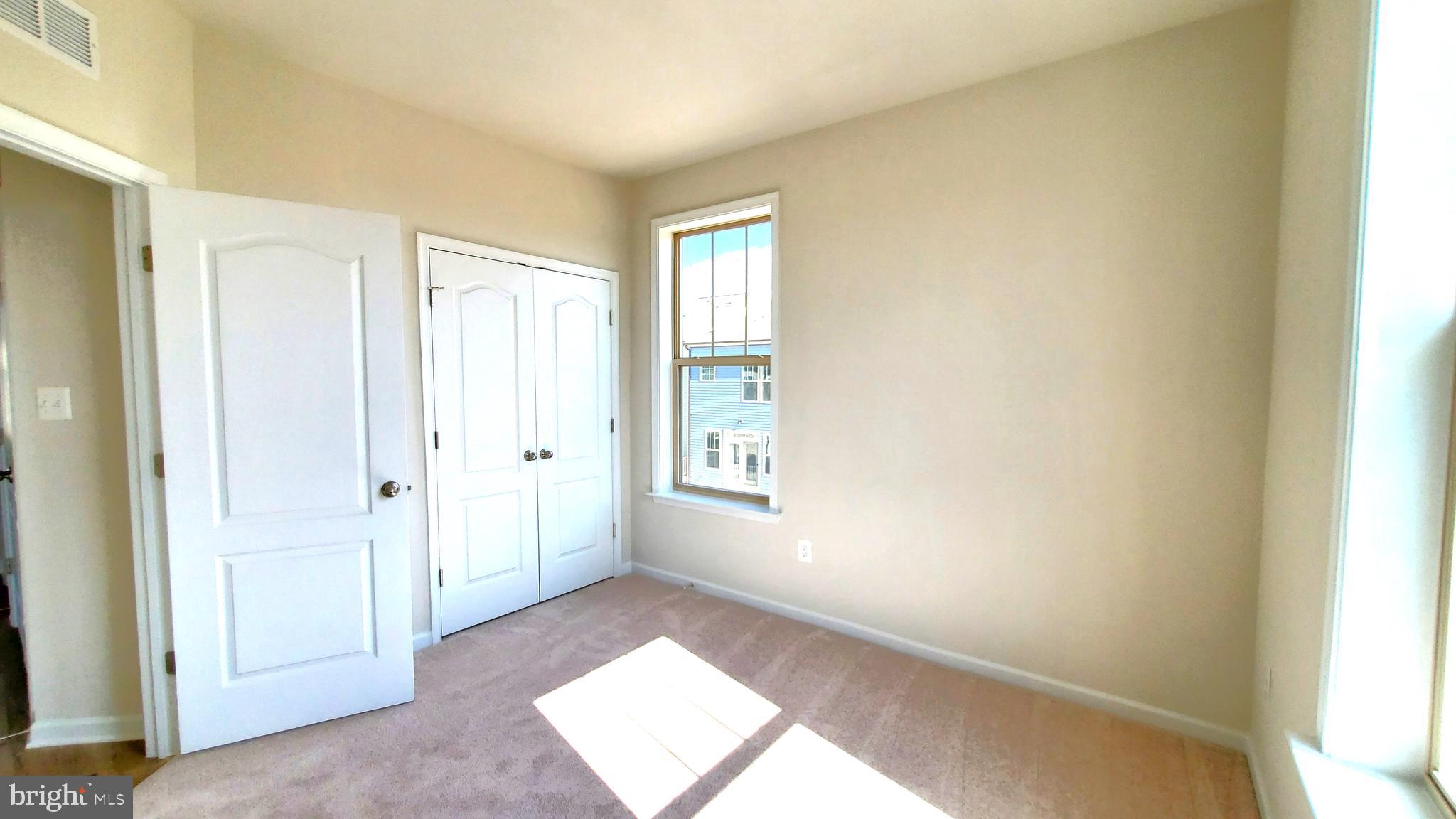 HARRINGTON TERRACE - Residential Lease