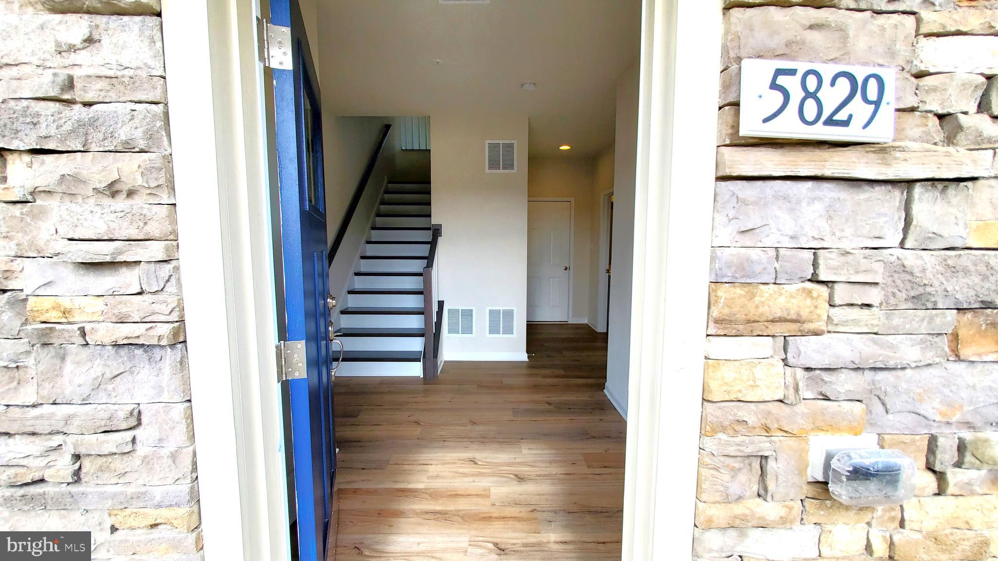 HARRINGTON TERRACE - Residential Lease