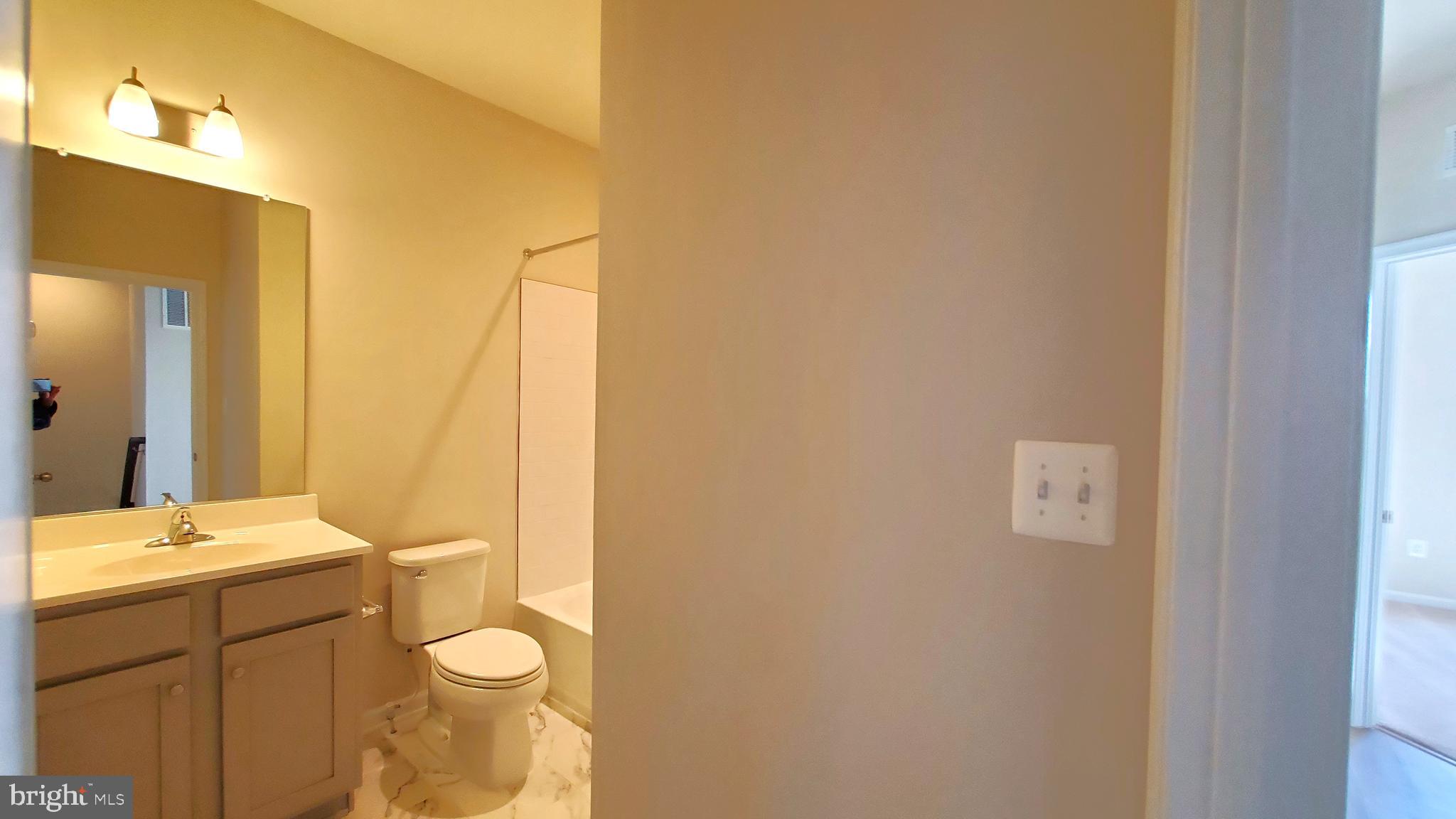 HARRINGTON TERRACE - Residential Lease