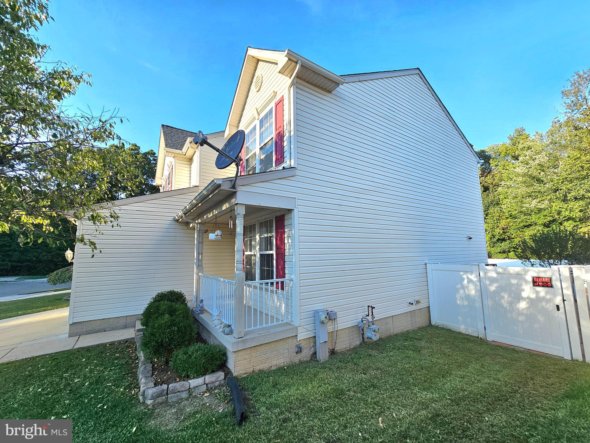 2813 MAJESTY LANE