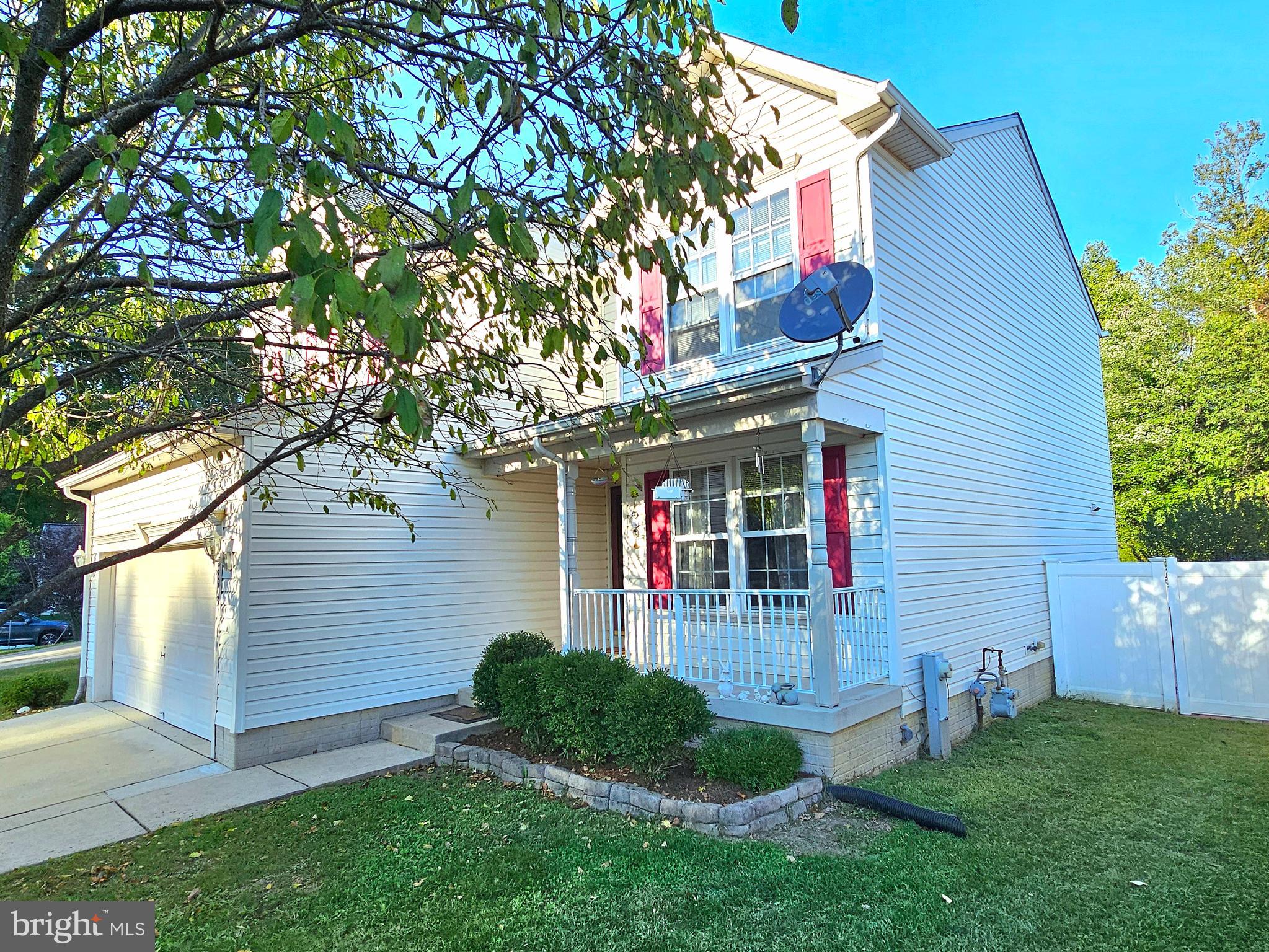 2813 MAJESTY LANE