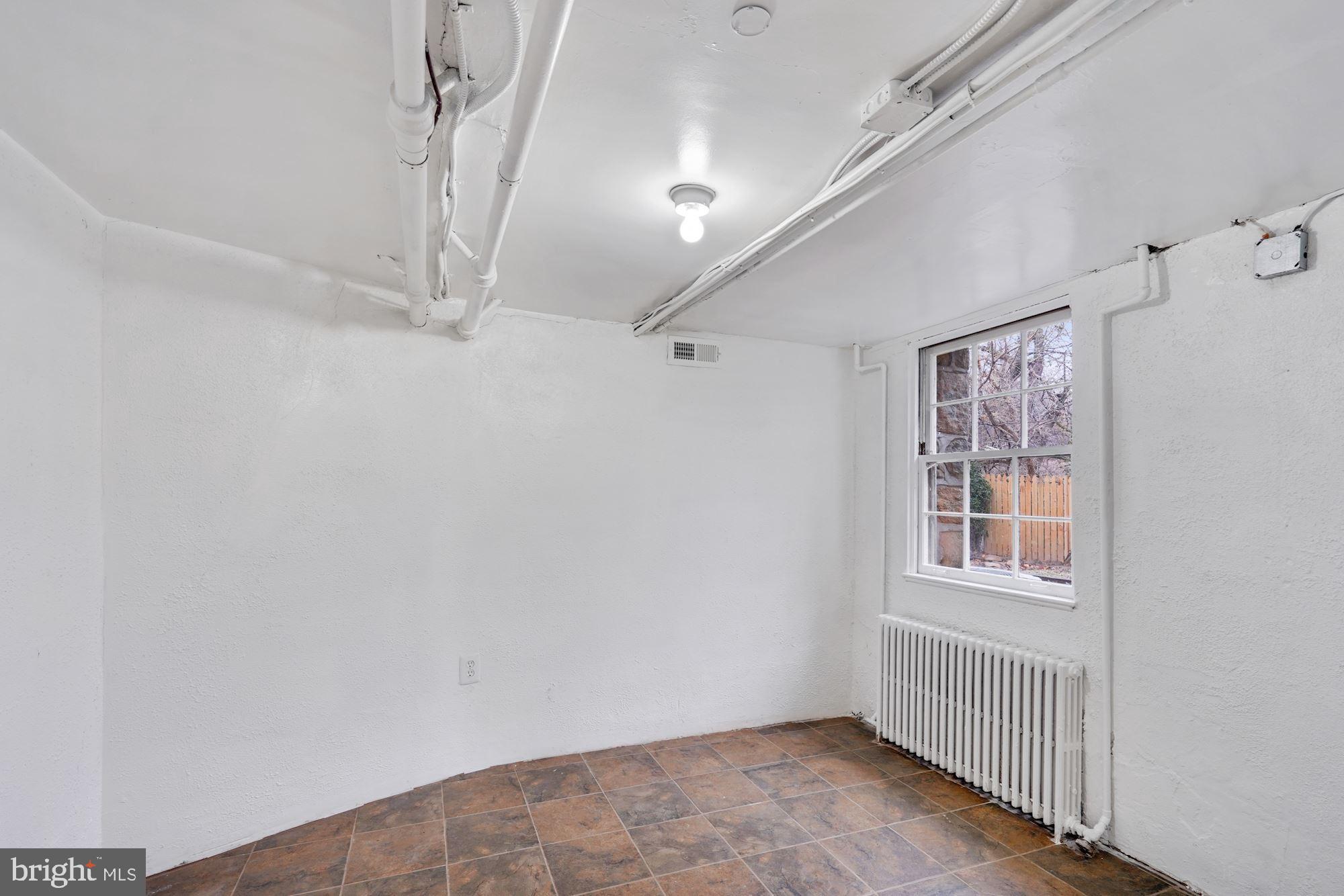 KIRKWOOD TERRACE - Residential Lease