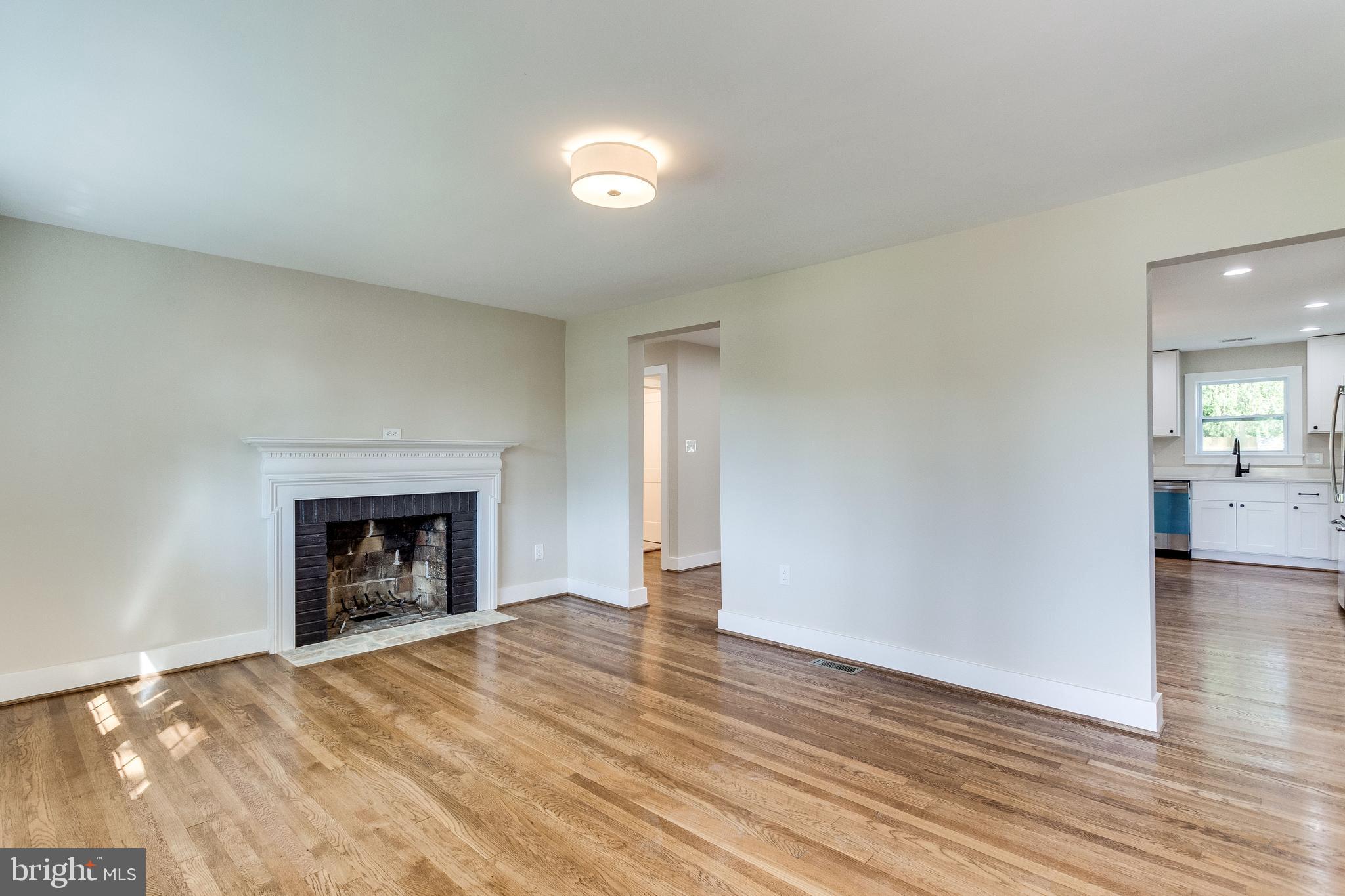 EVANS PARKWAY - Residential