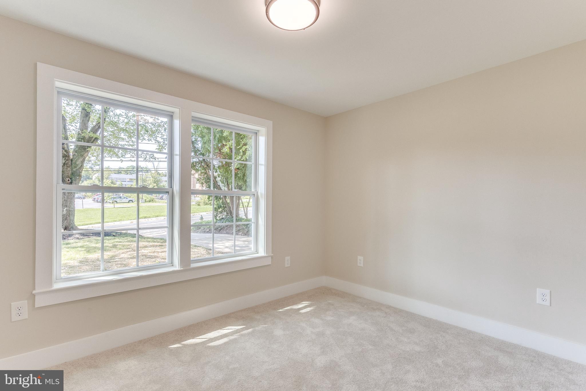 EVANS PARKWAY - Residential