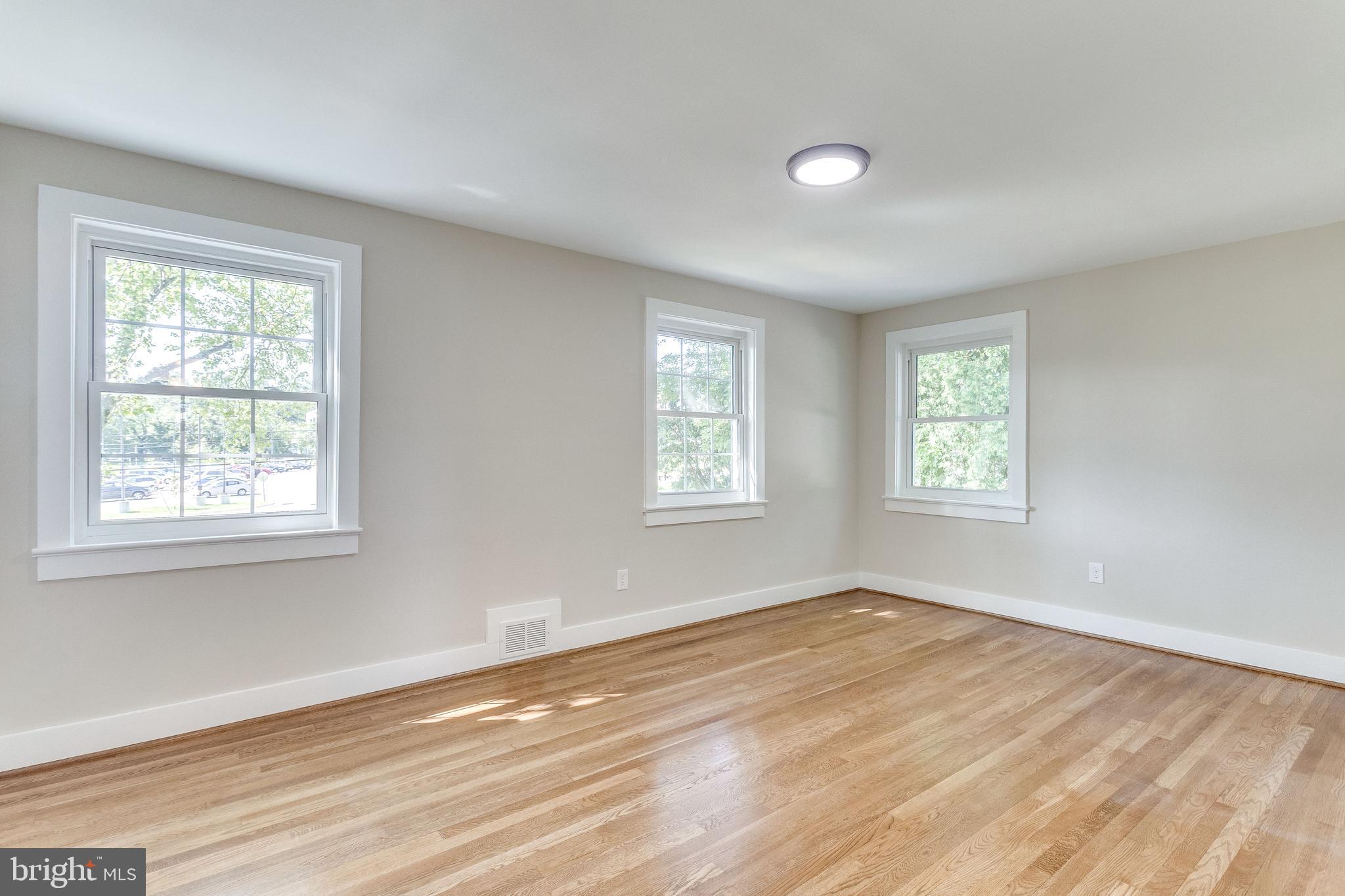 EVANS PARKWAY - Residential