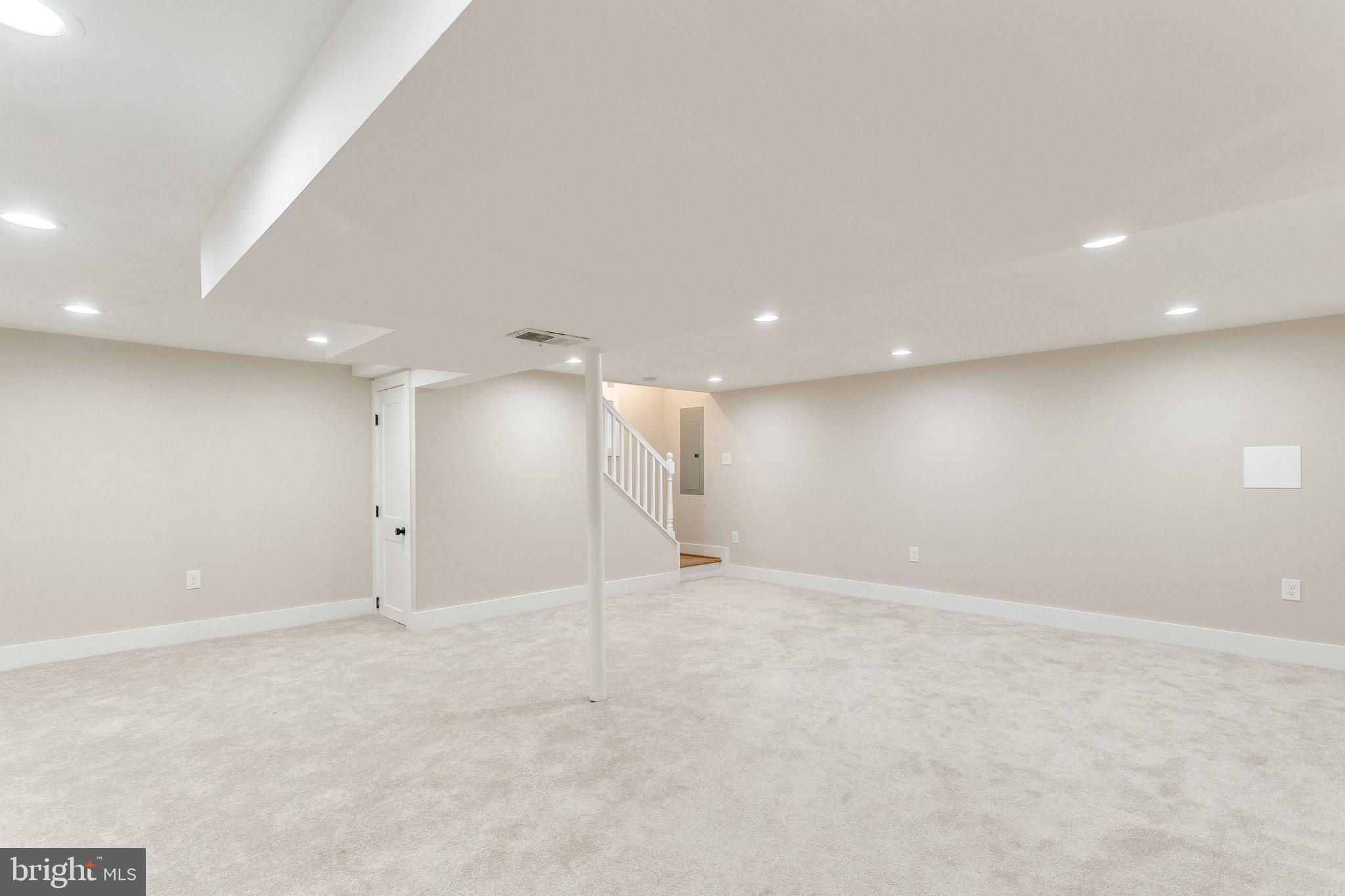 EVANS PARKWAY - Residential