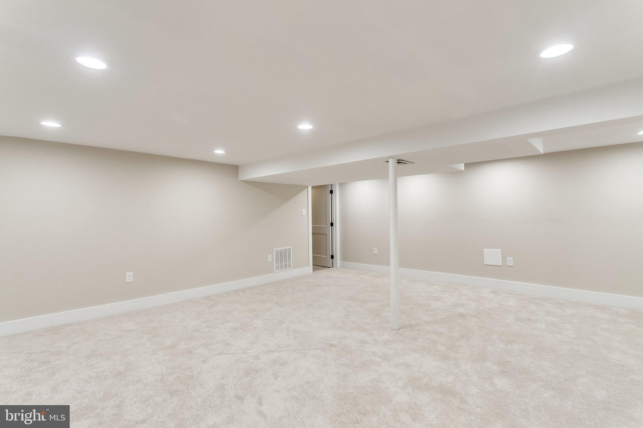 EVANS PARKWAY - Residential