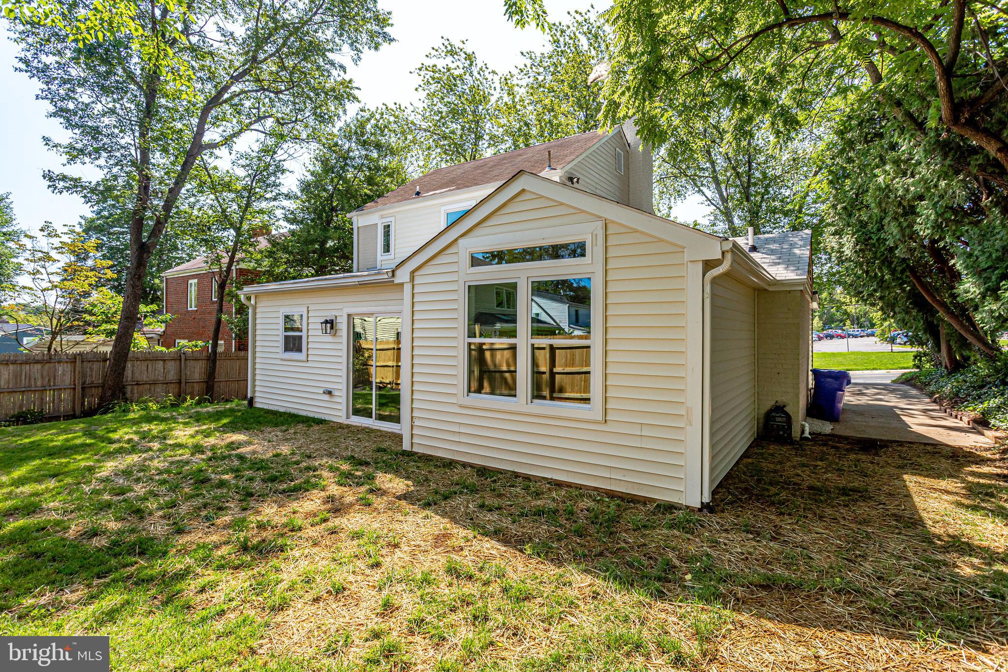 EVANS PARKWAY - Residential