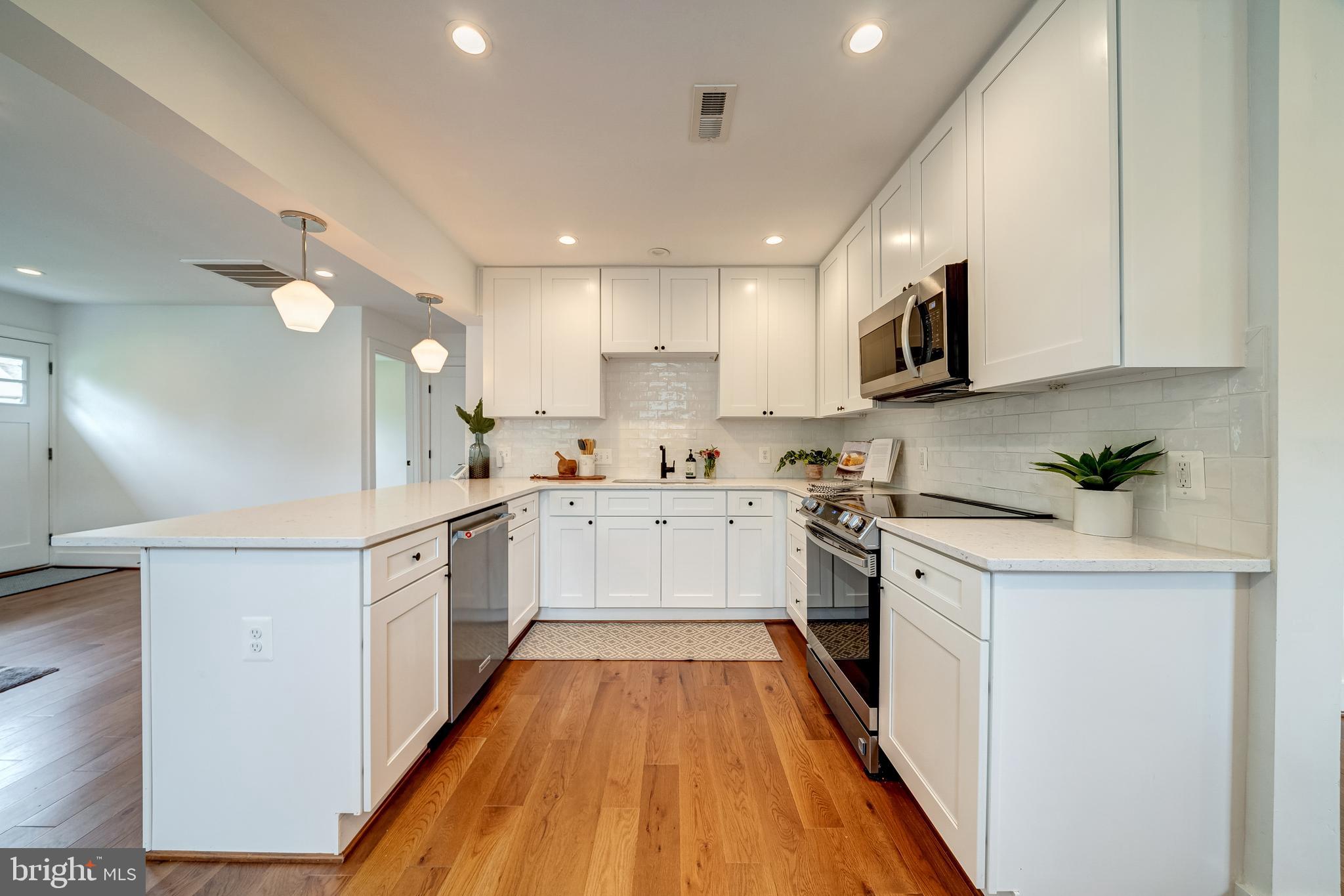 WESTMORE - Residential